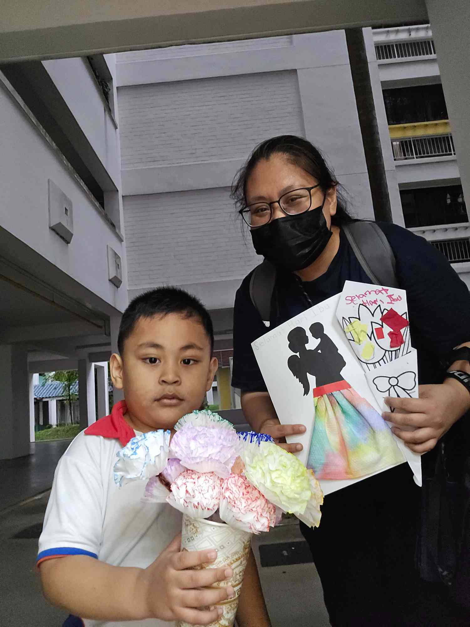 WG894D Activity 2 - Mother's Day — photo 17