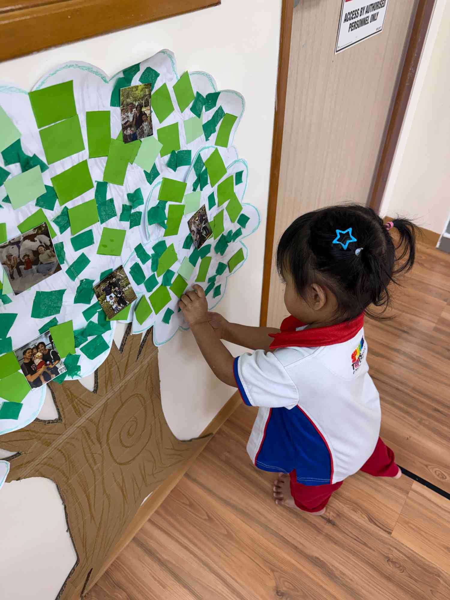 WG894D Activity 3 - International Family Day — photo 3