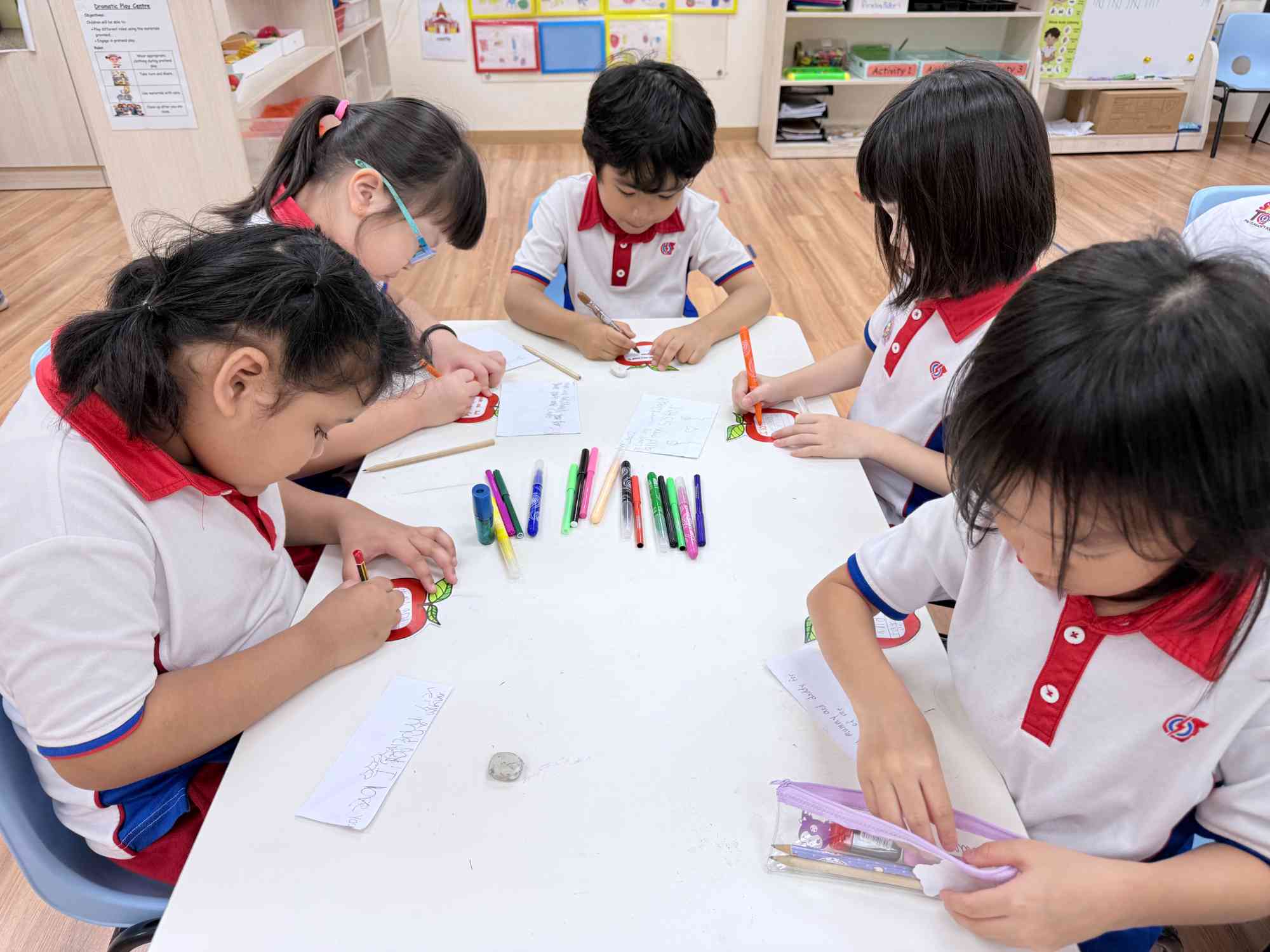 WG894D Activity 3 - International Family Day — photo 8