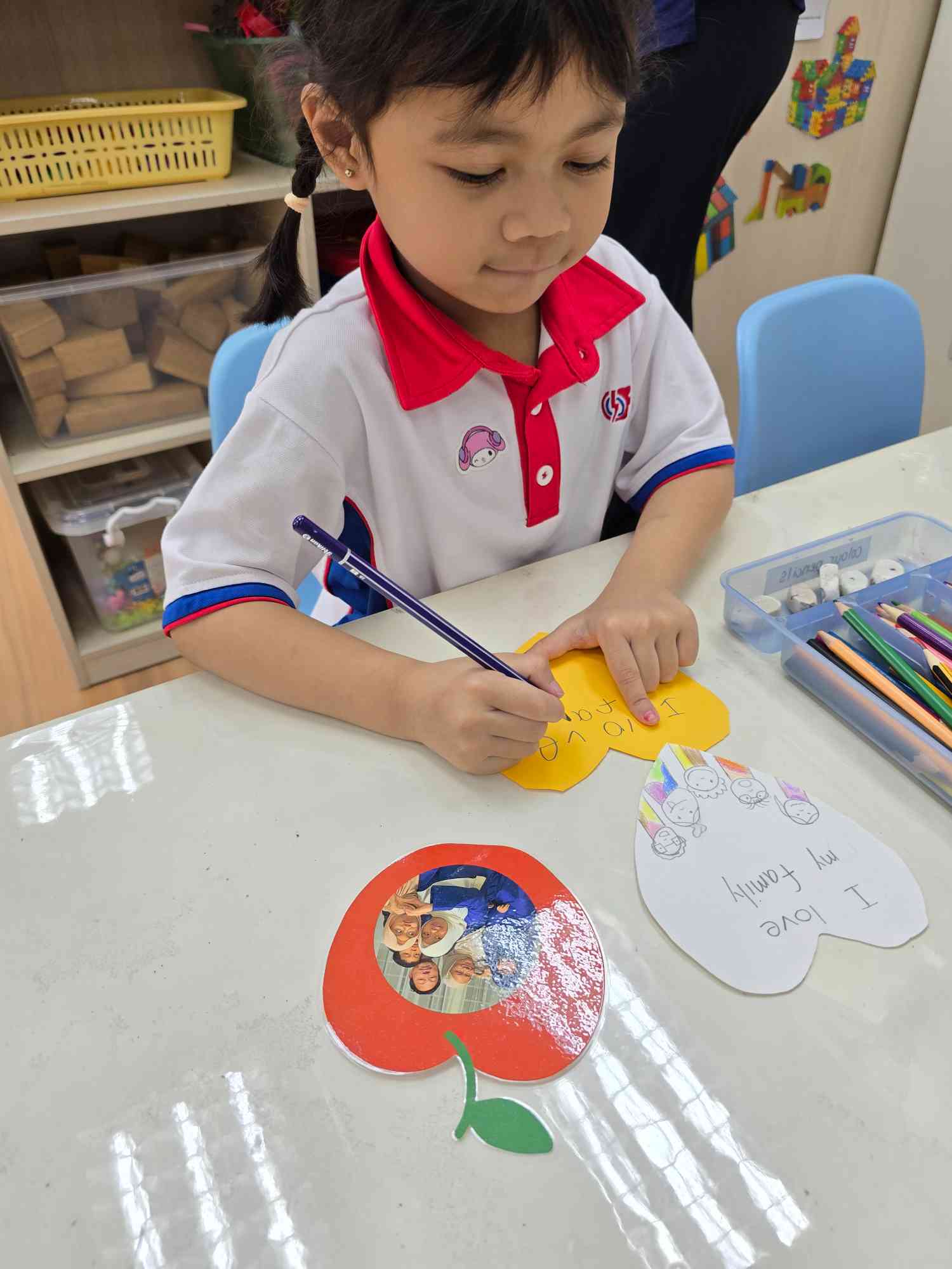 WG894D Activity 3 - International Family Day — photo 12