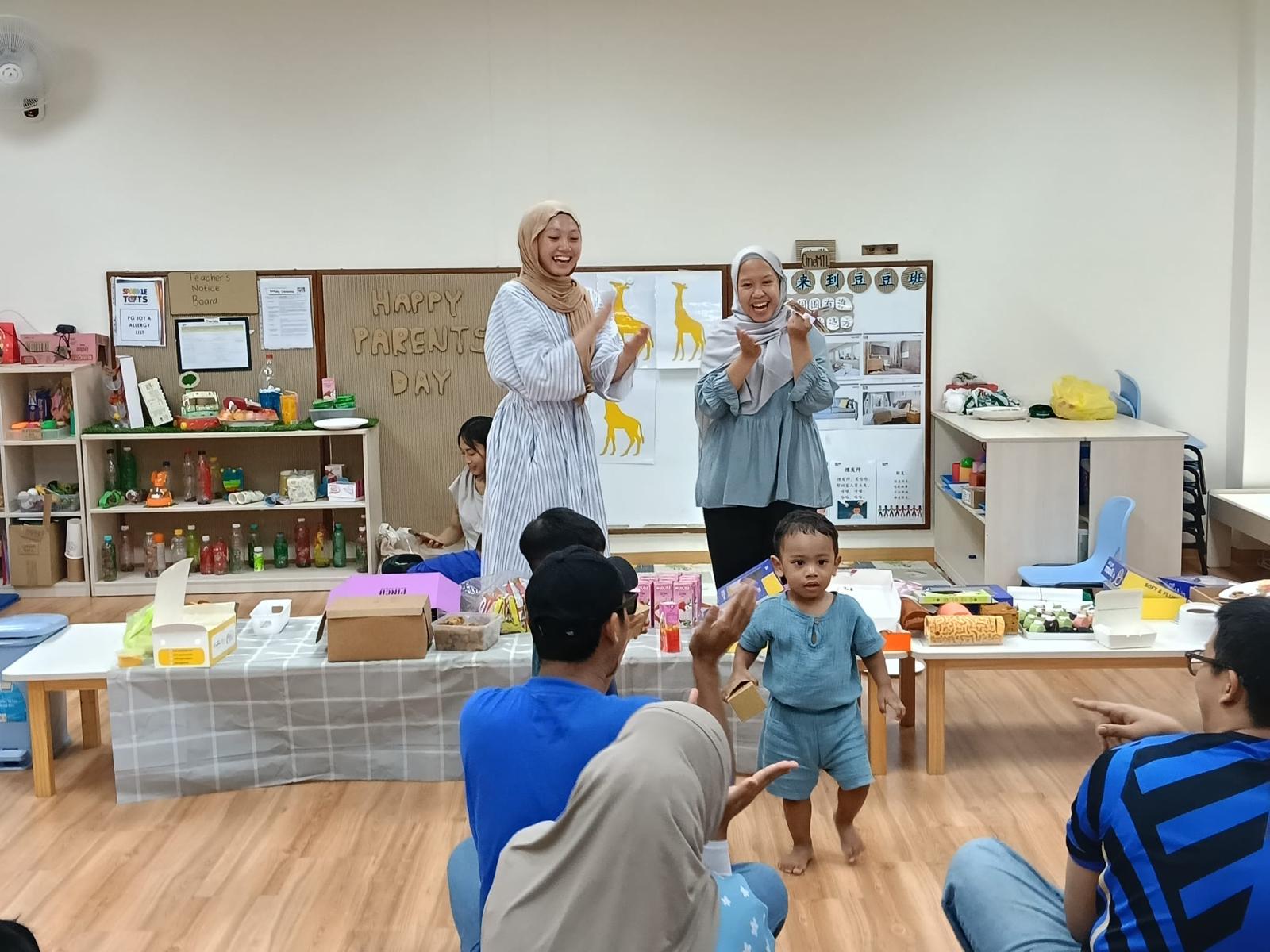 WG894D Activity 6 - Parent's Day — photo 9