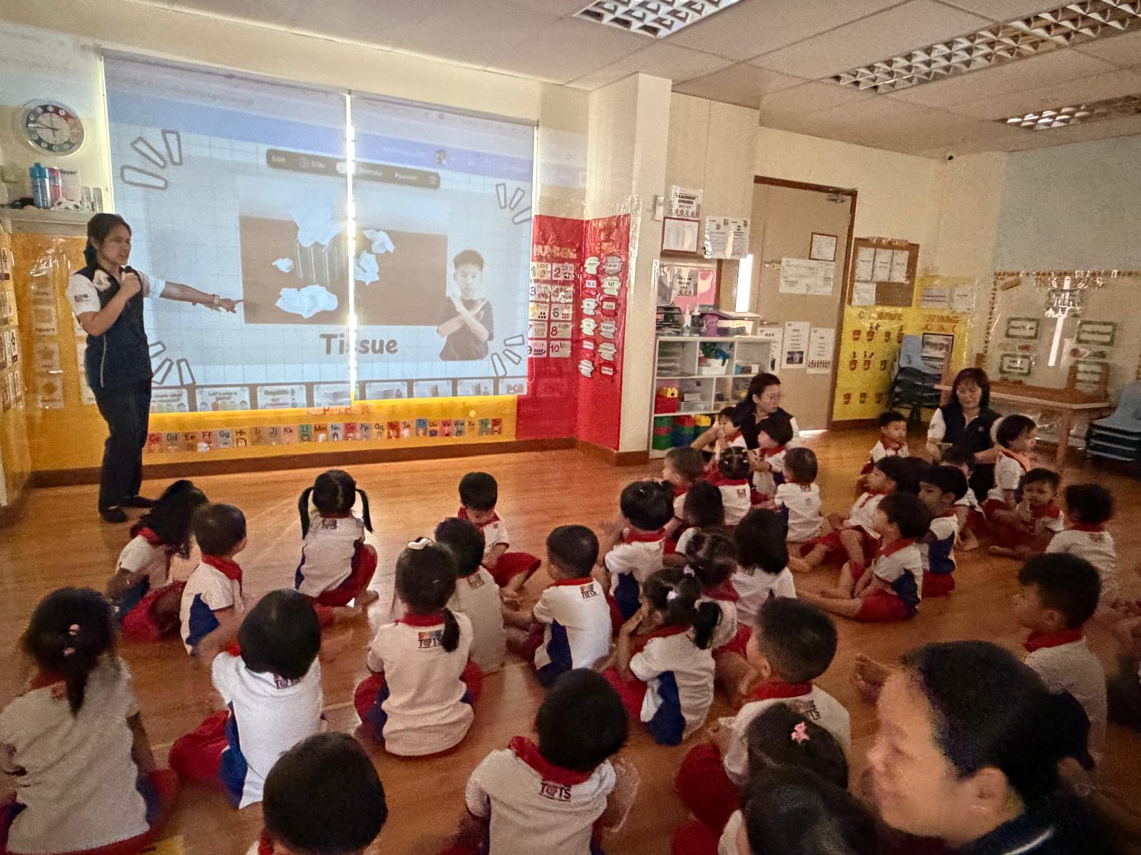 PCF Sparkletots Preschool @ Seletar Serangoon BLK 518(DS) - SSDB开幕 “庆祝地球日“ — photo 3