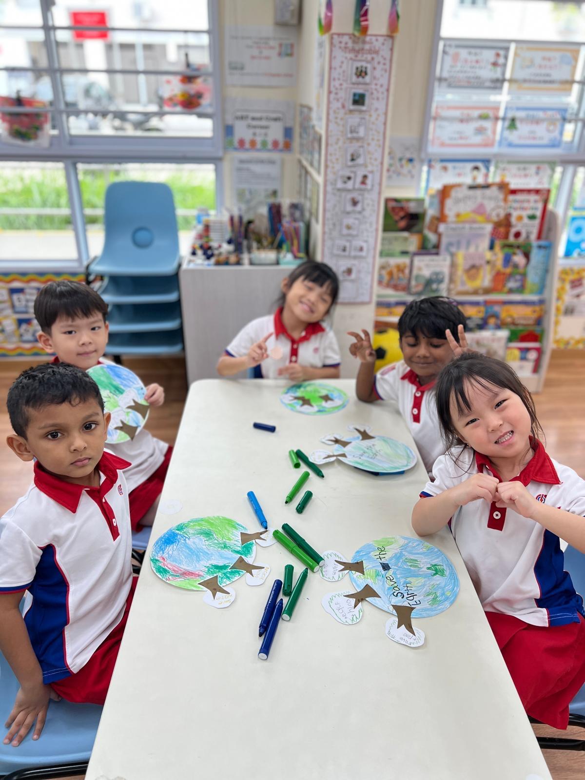 PCF Sparkletots Preschool @ Seletar Serangoon BLK 518(DS) - SSDB开幕 “庆祝地球日“ — photo 2
