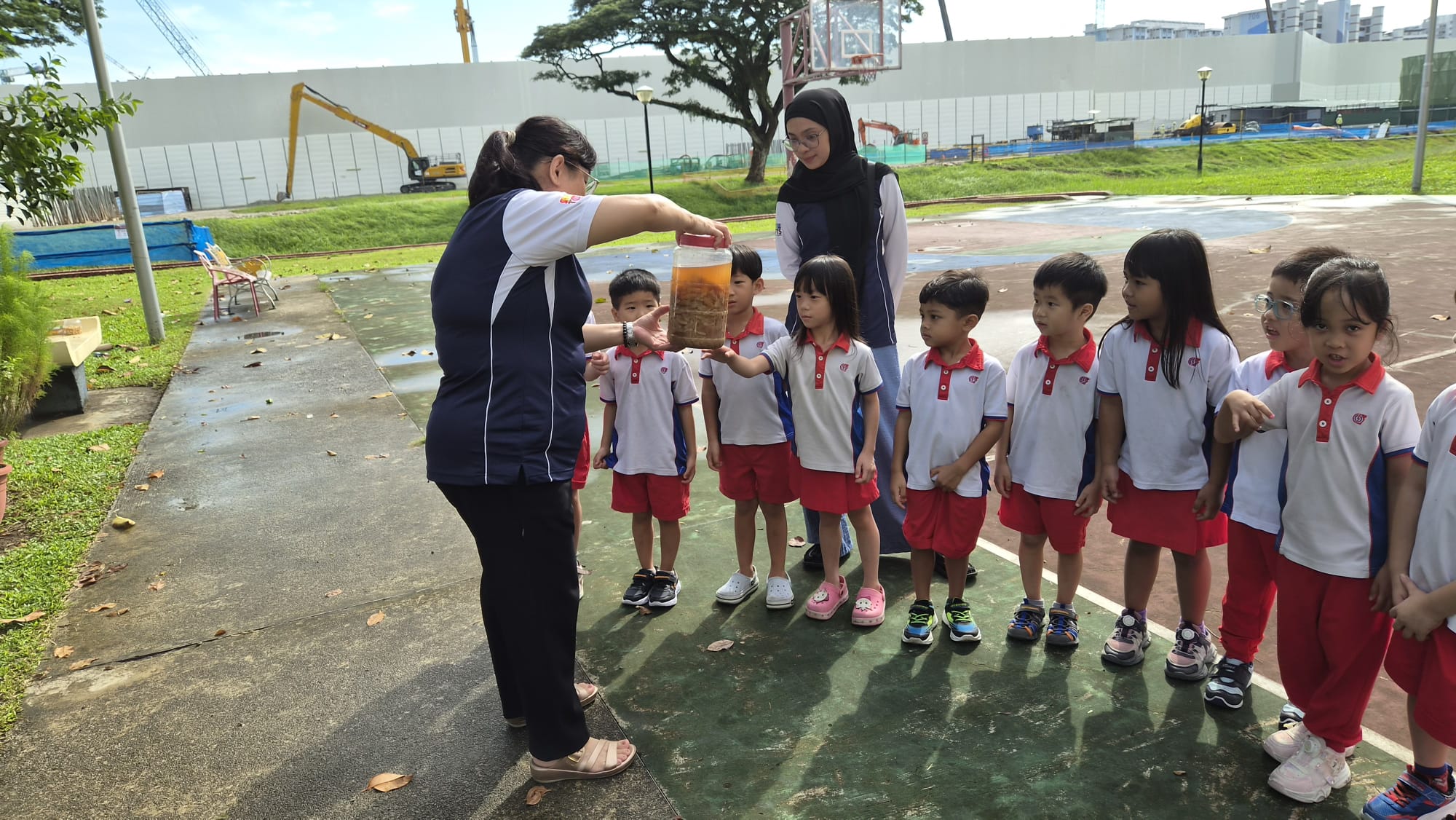 Raising Awareness on food wastage. — photo 4
