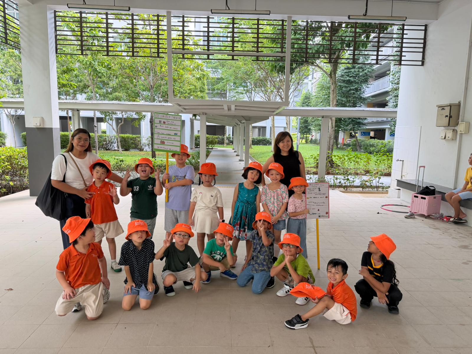 World Environment Day- K2 Picking Litter