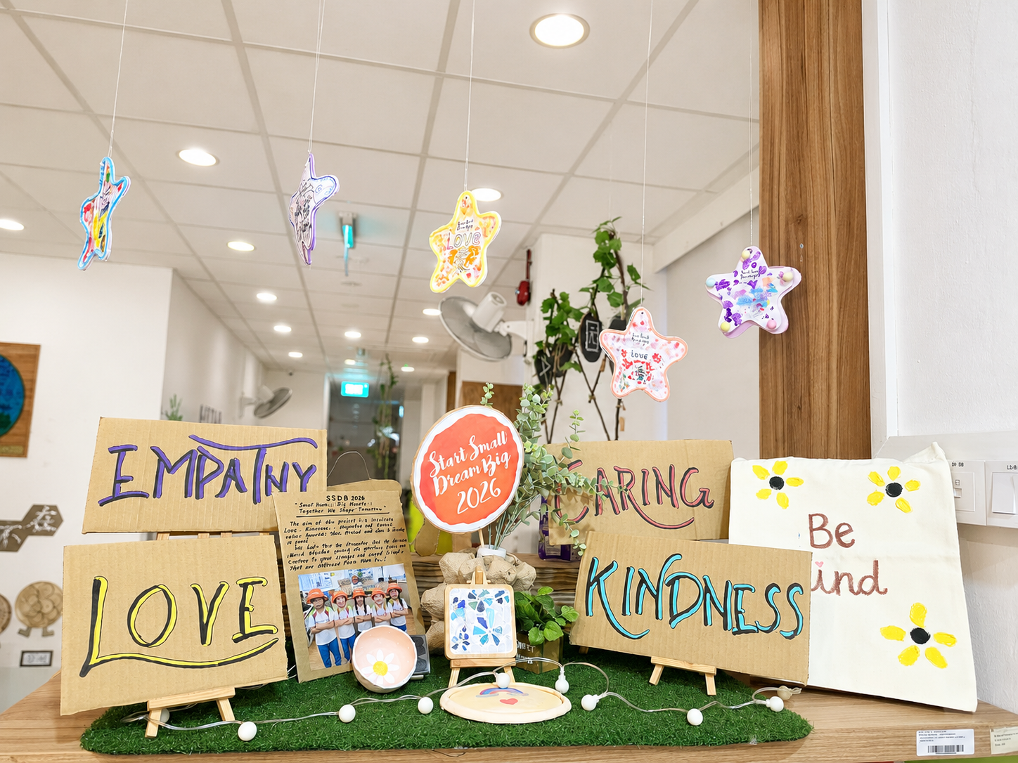 Small Hands, Big Hearts: Together We Shape Tomorrow — photo 3