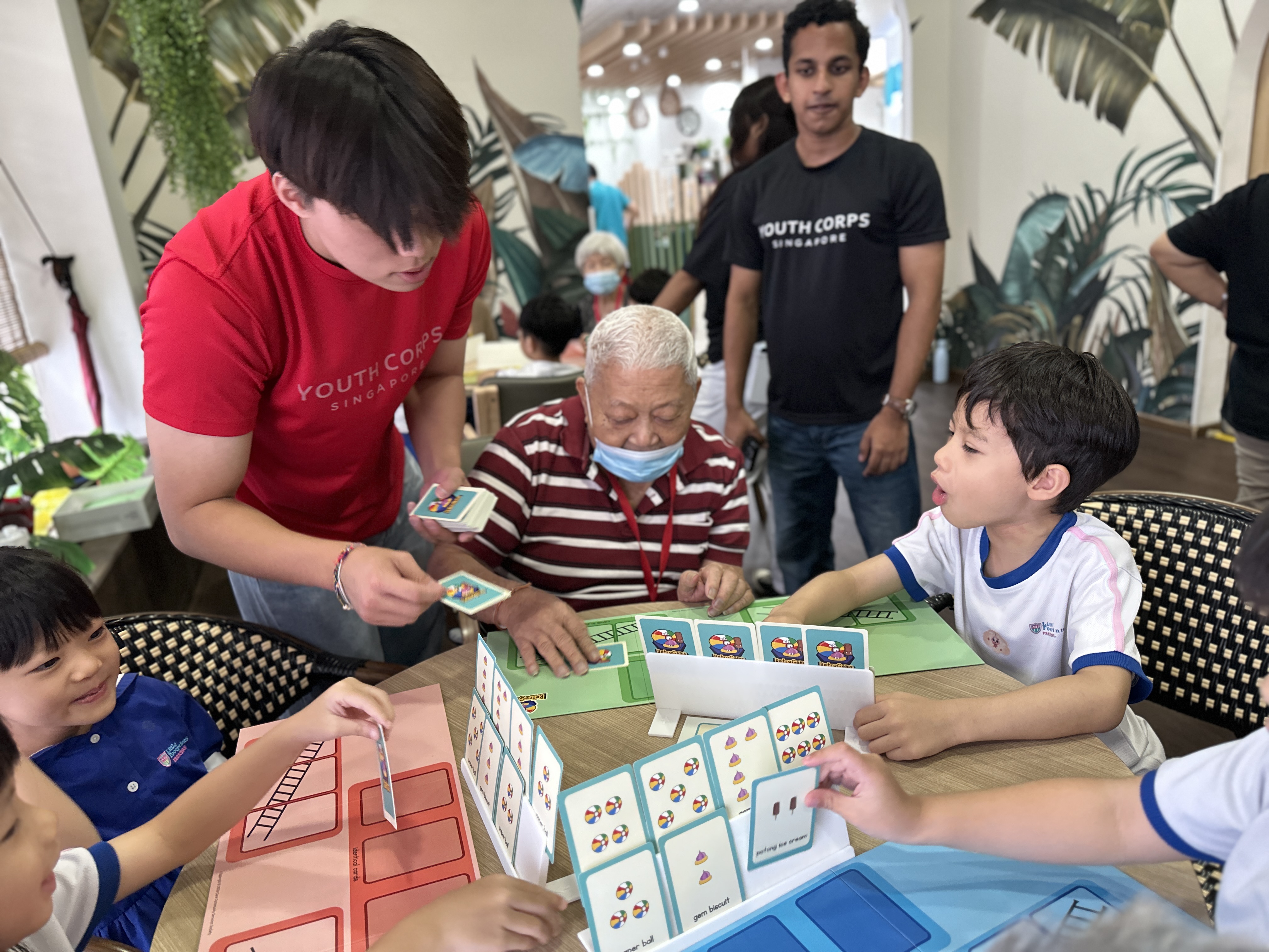 Love Across Generations: Caring for Our Grandparents.
Little Footprints Preschool @Serangoon Central