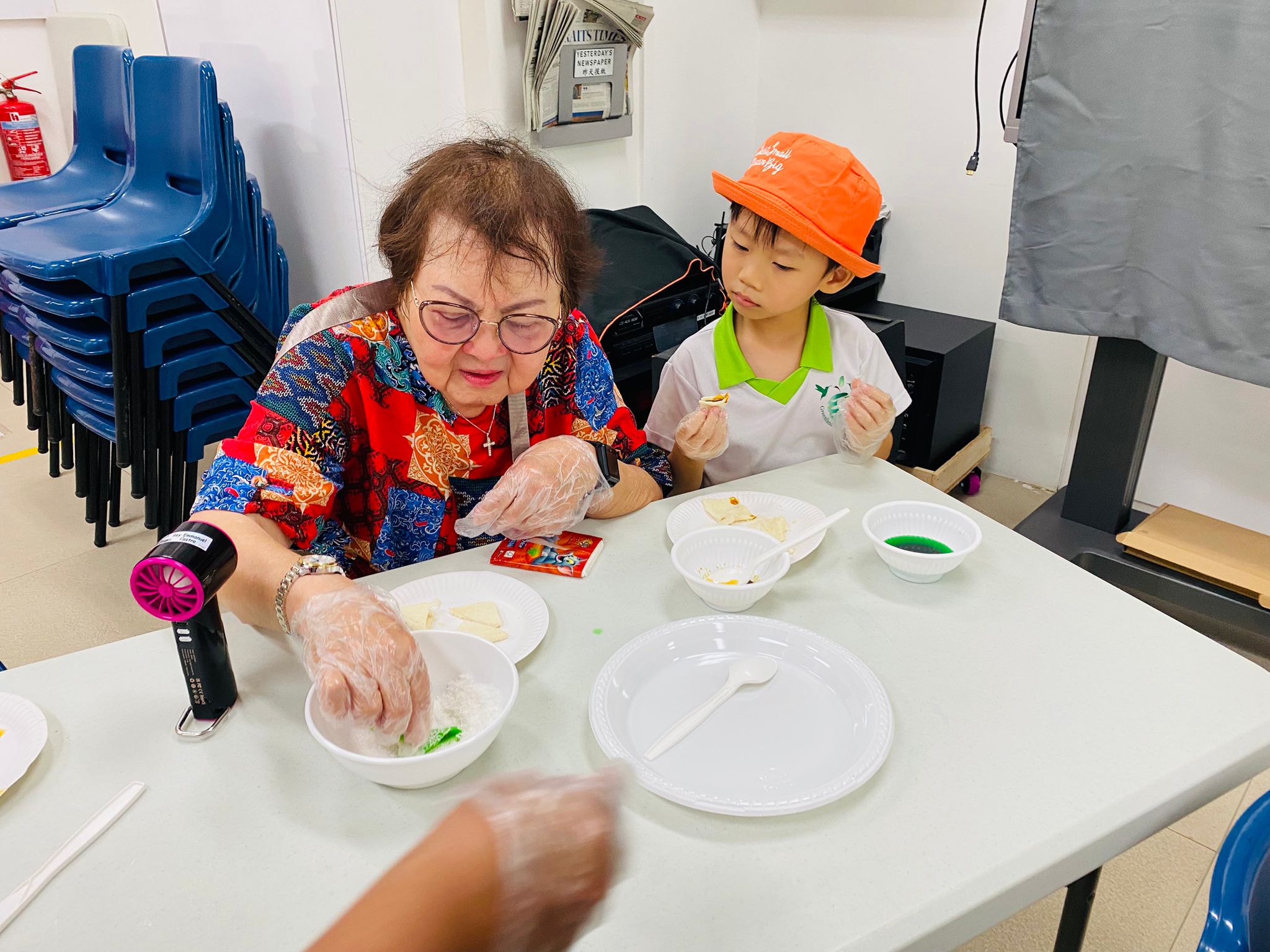 SSDB – Ondeh-Ondeh Making with the Seniors from Allkin Active Ageing Centre — photo 6
