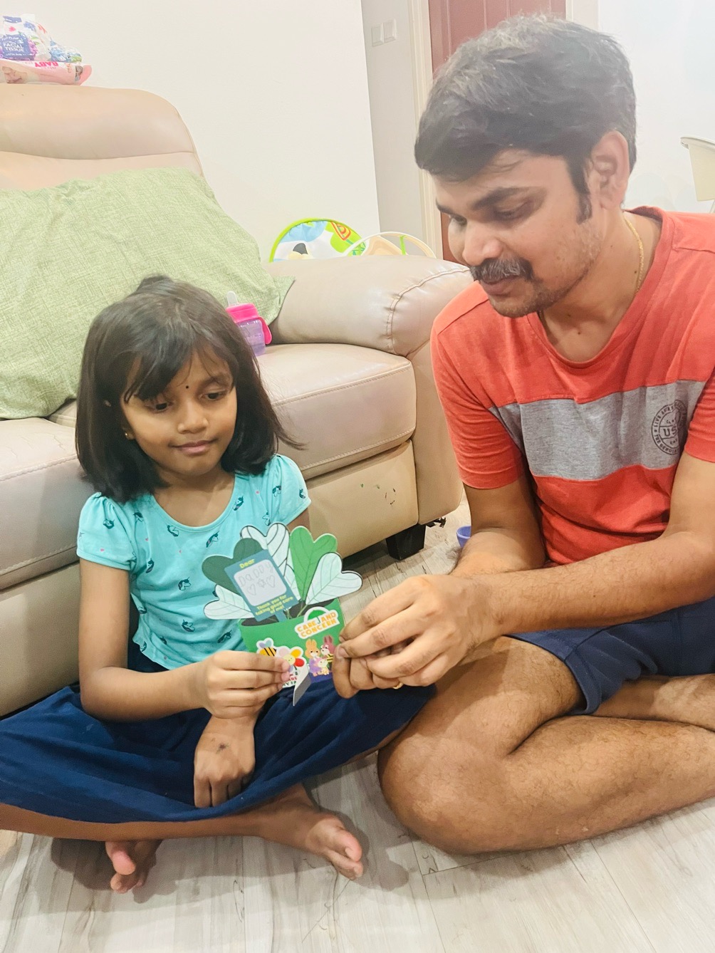 Little Lives celebrating Father’s Day through Craft Activity — photo 3