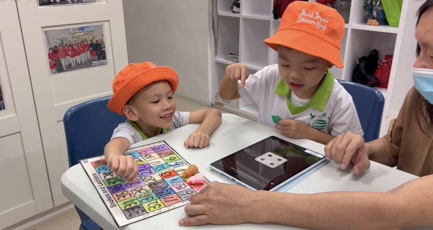 Intergenerational Snakes & Ladders Game Session with Allkin Senior Active Ageing Centre — photo 2