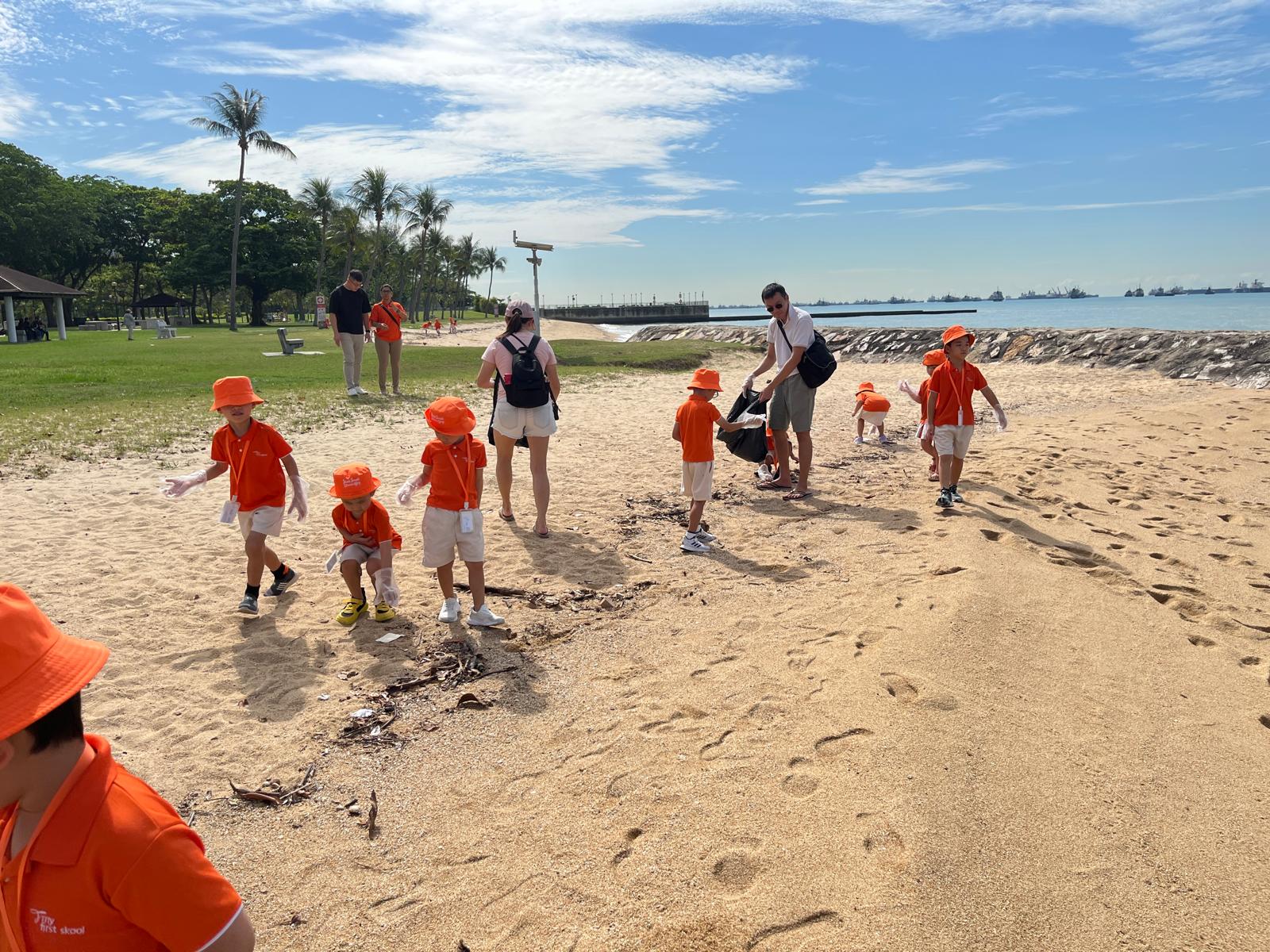 Beach Clean Up @ East Coast Park — photo 17