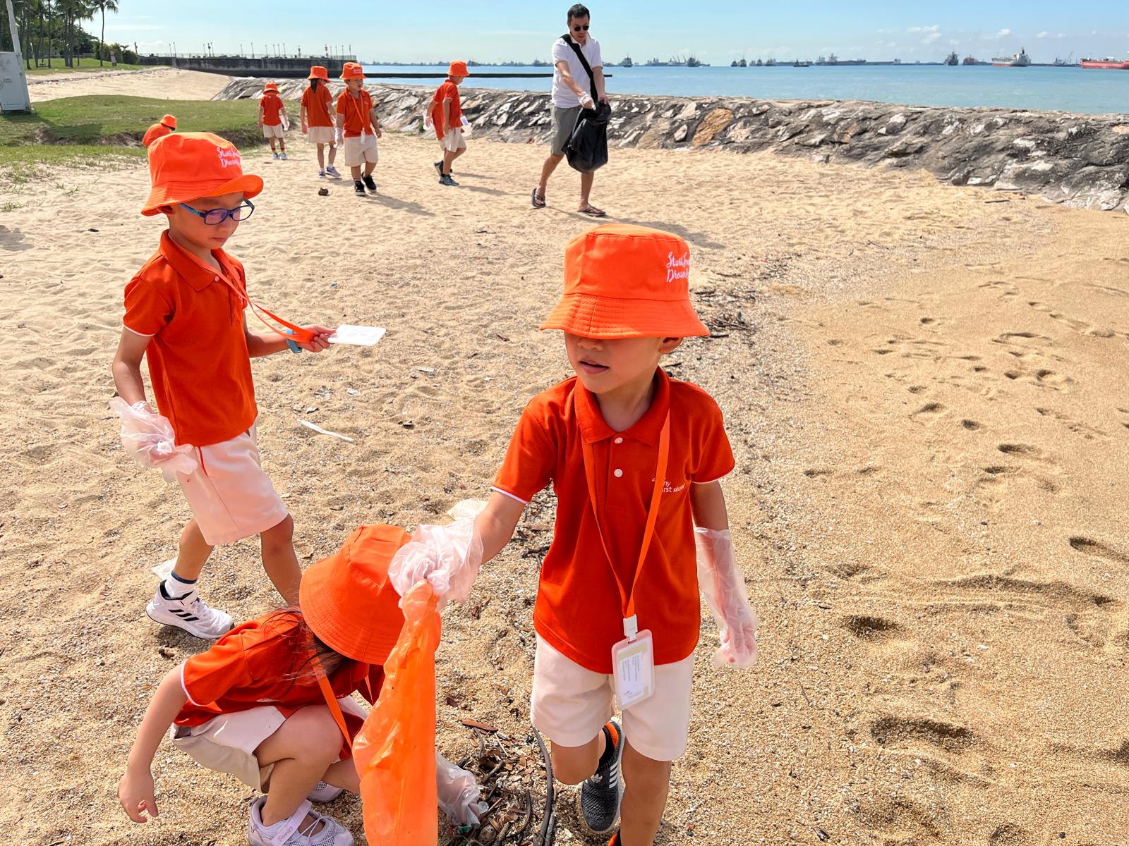Beach Clean Up @ East Coast Park — photo 21