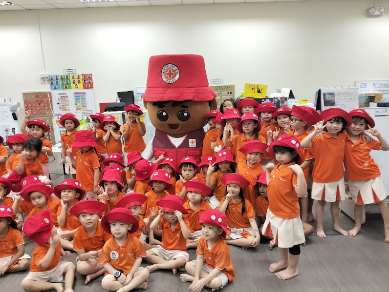 Learning the basic of first Aid with Singapore Red Cross