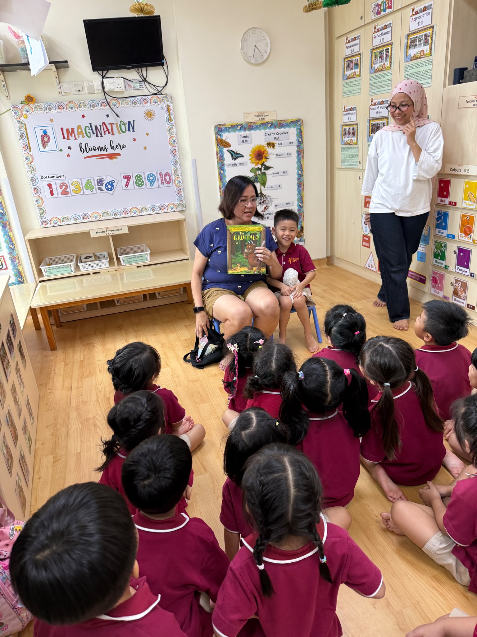 Sunshine Community Library & Parent Reading Sessions — photo 1