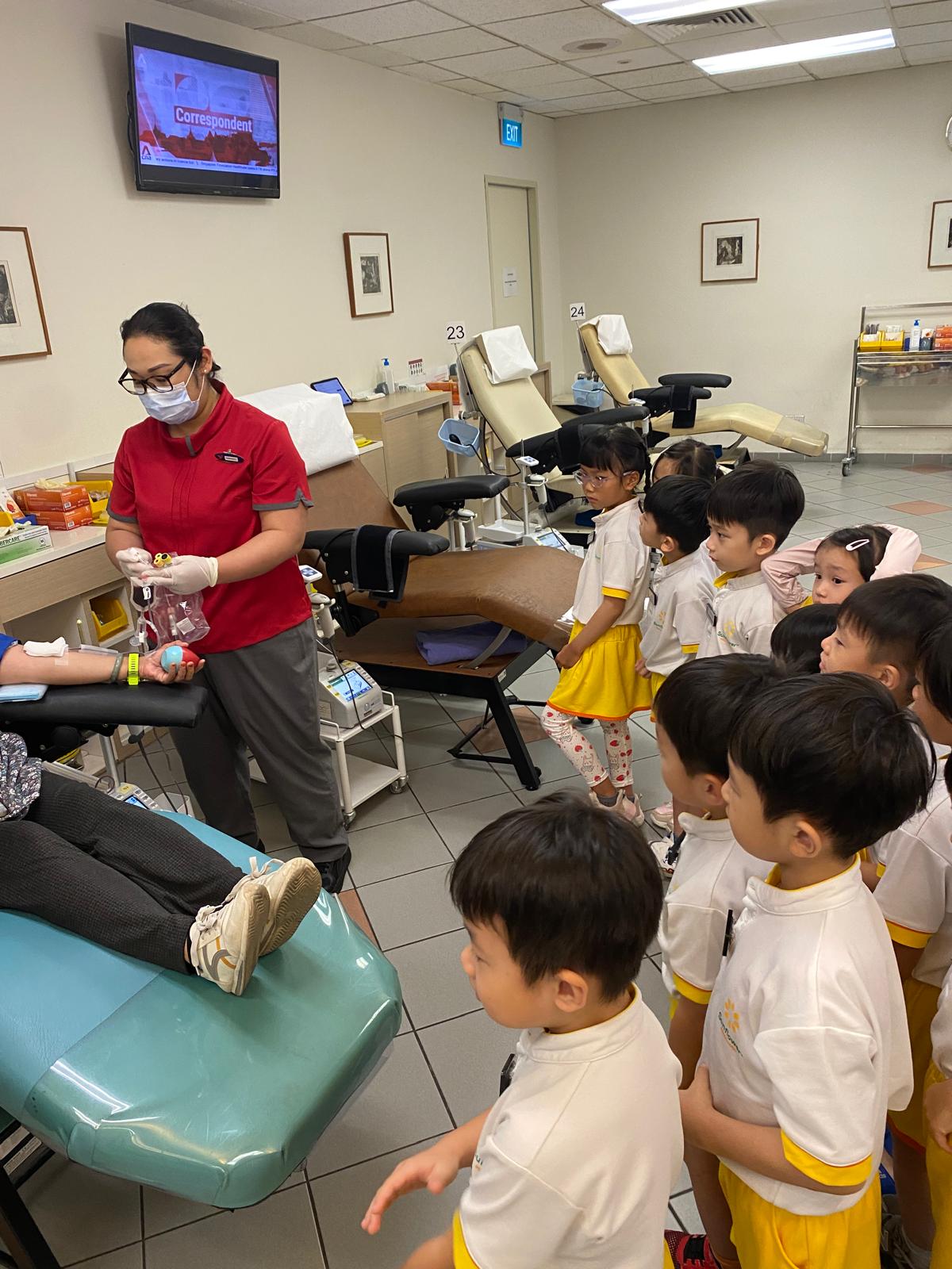 SSDB Collaboration 2026: A Learning Journey to the Blood Bank — photo 5