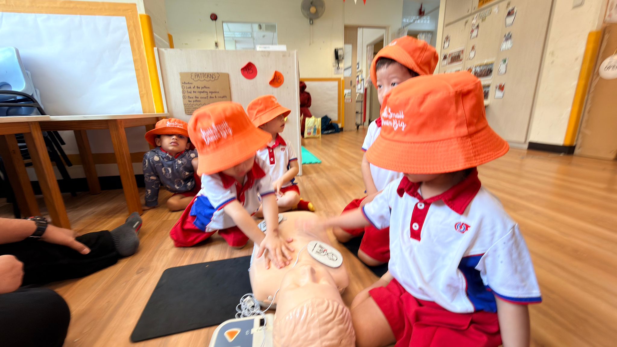 Intergeneration Day cum Red Cross Workshop- PCF SPARKLETOTS @ PUNGGOL COAST 303A — photo 11