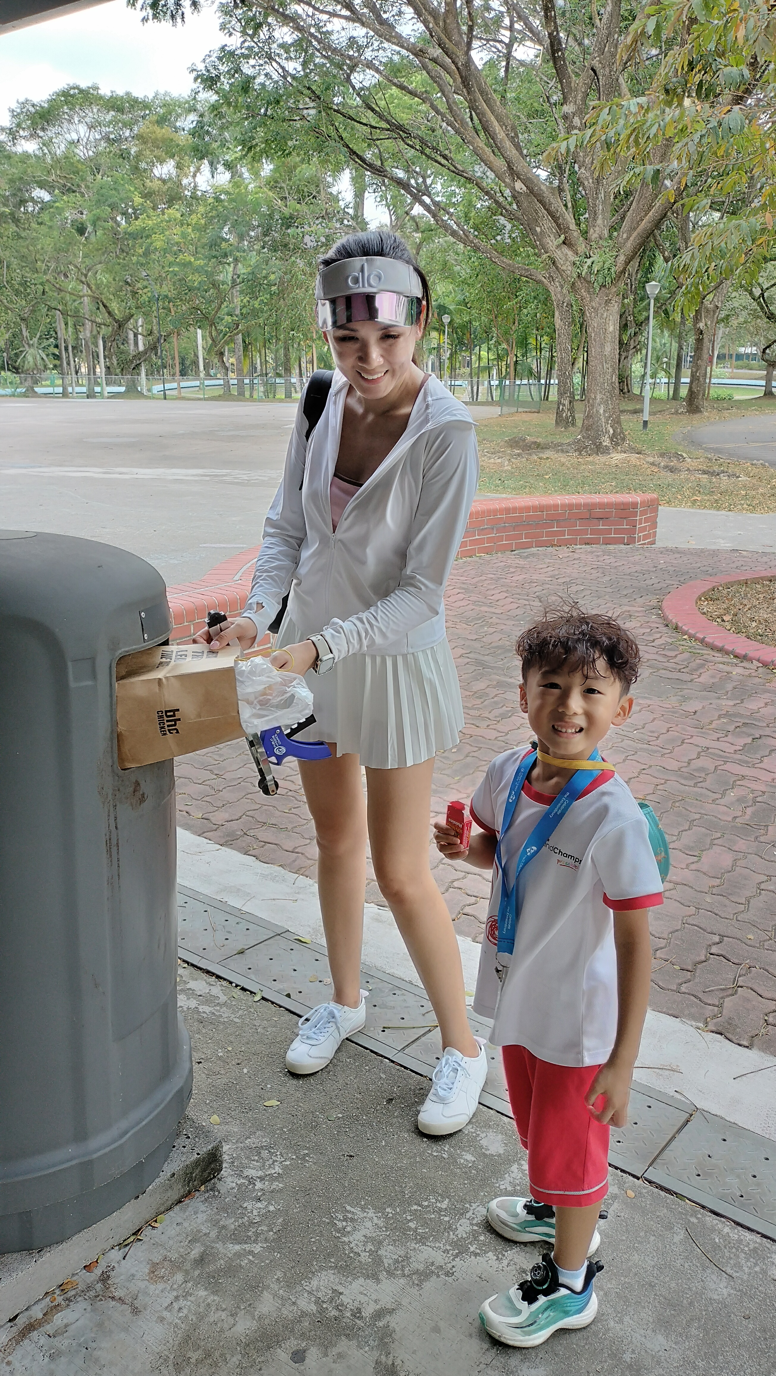 MCYCK Caring for Nature and Environment: Park Clean-up — photo 2
