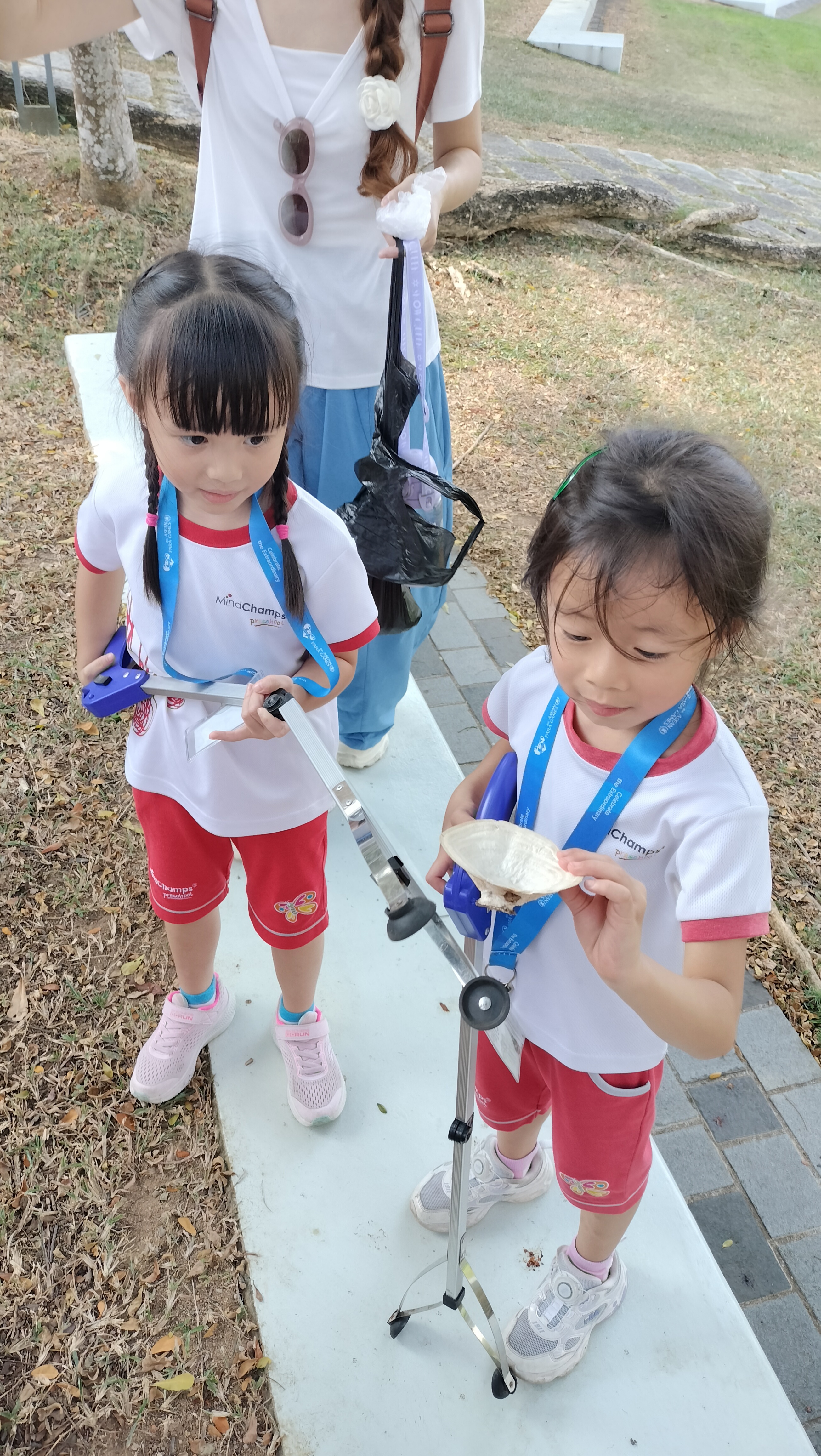 MCYCK Caring for Nature and Environment: Park Clean-up — photo 8