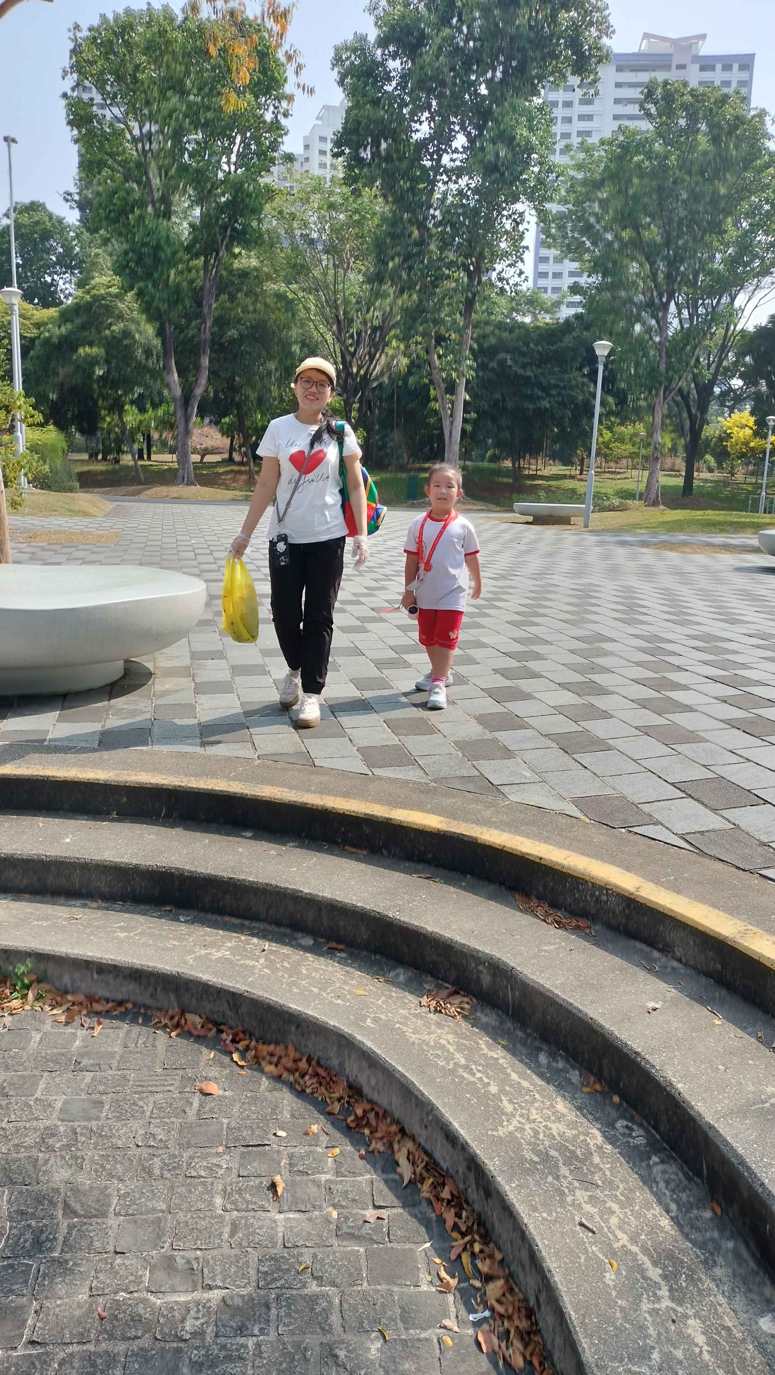 MCYCK Caring for Nature and Environment: Park Clean-up — photo 9