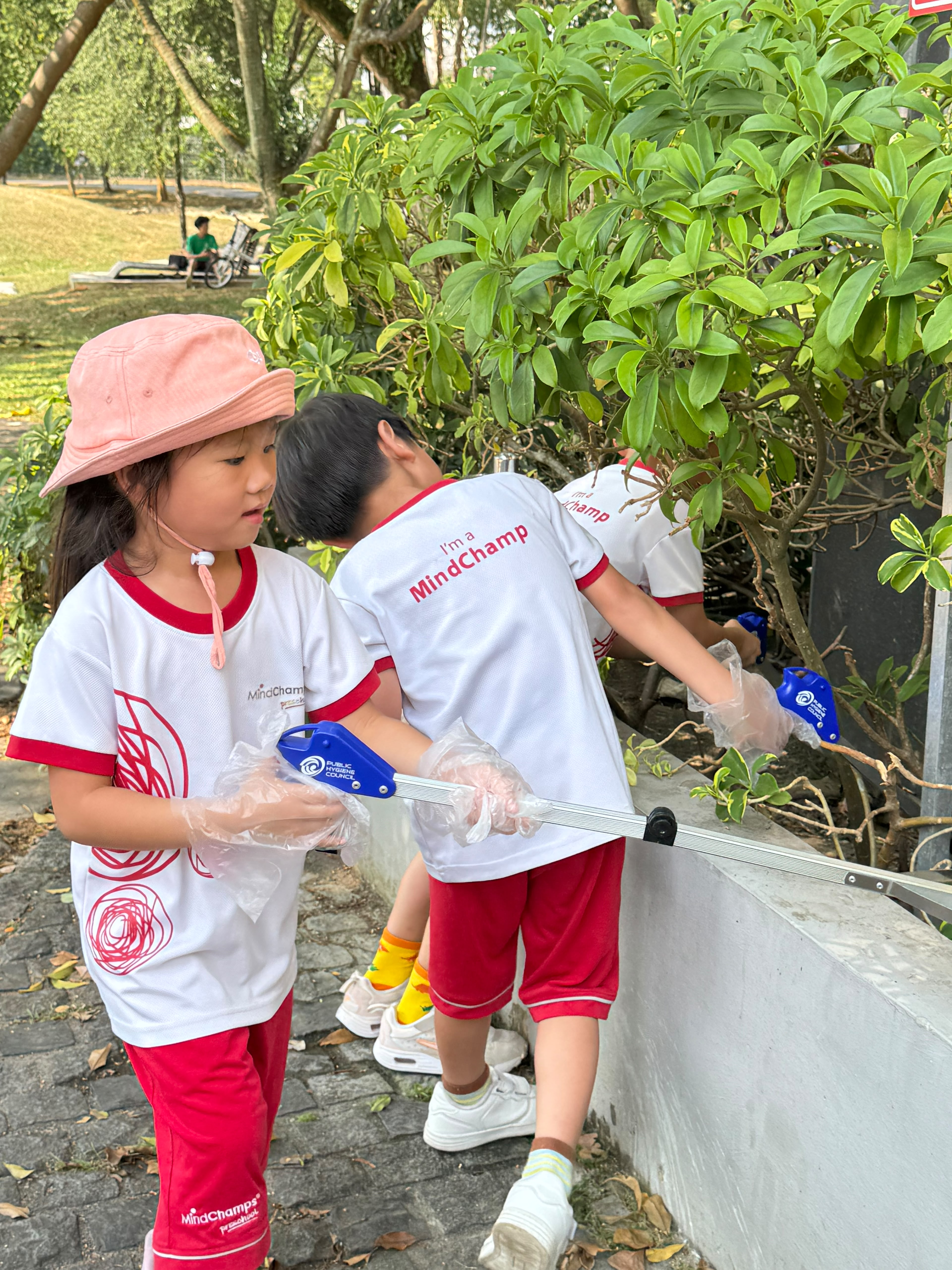 MCYCK Caring for Nature and Environment: Park Clean-up — photo 18
