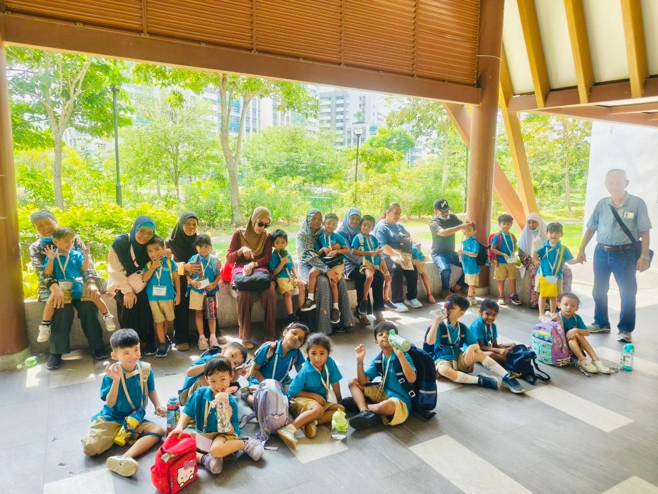 A Walk to Remember: K1 Neighbourhood Walk with Grandparents — photo 1