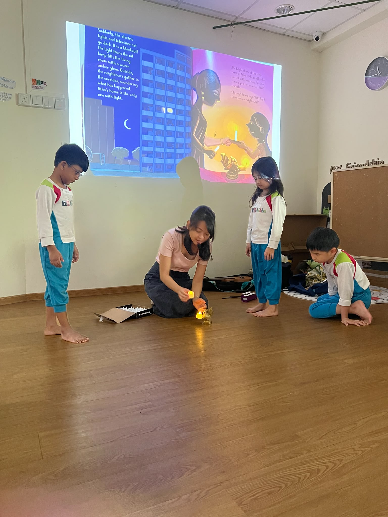 Learning 4 different cultures through books — photo 2