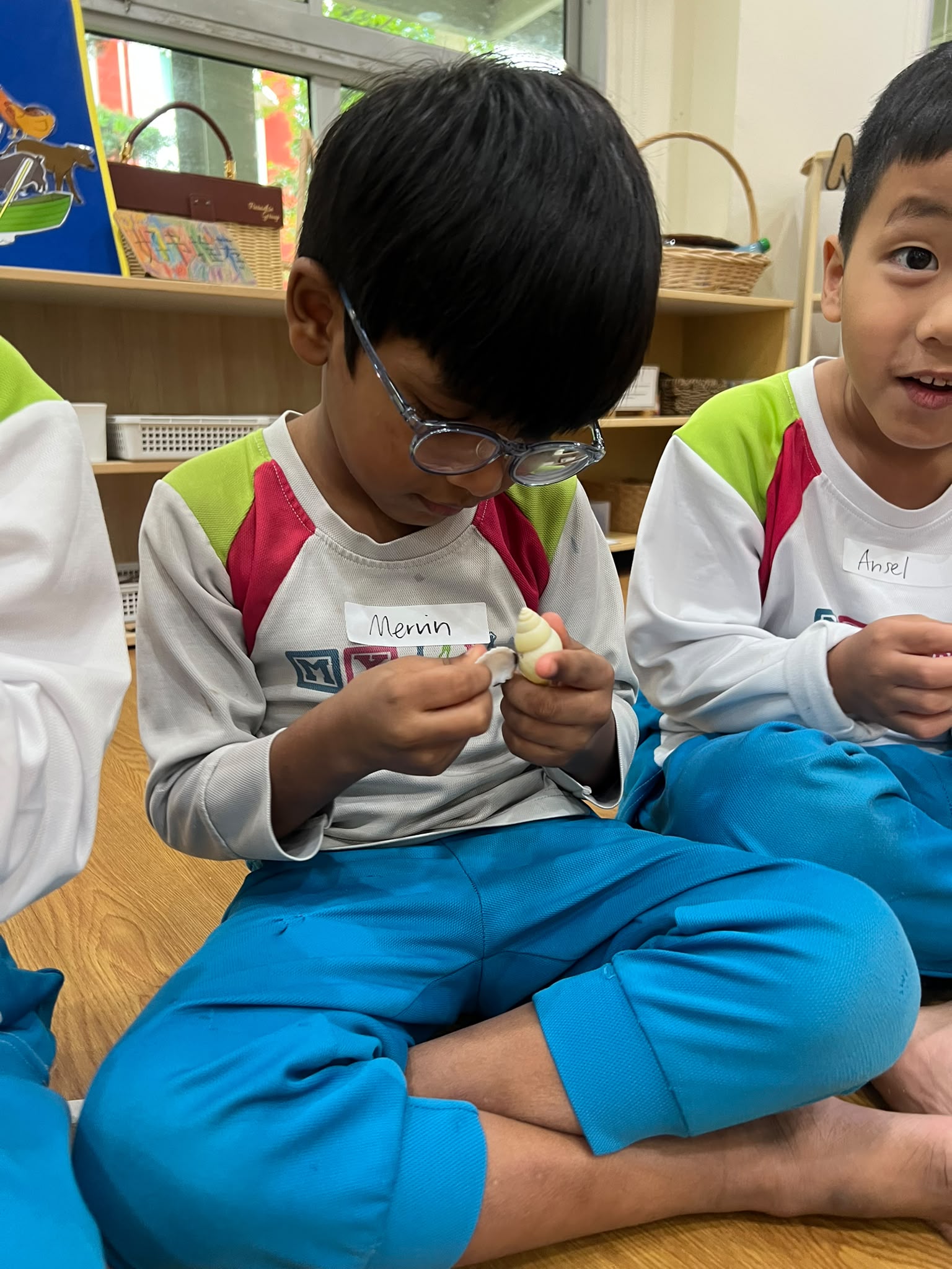 Learning 4 different cultures through books — photo 11