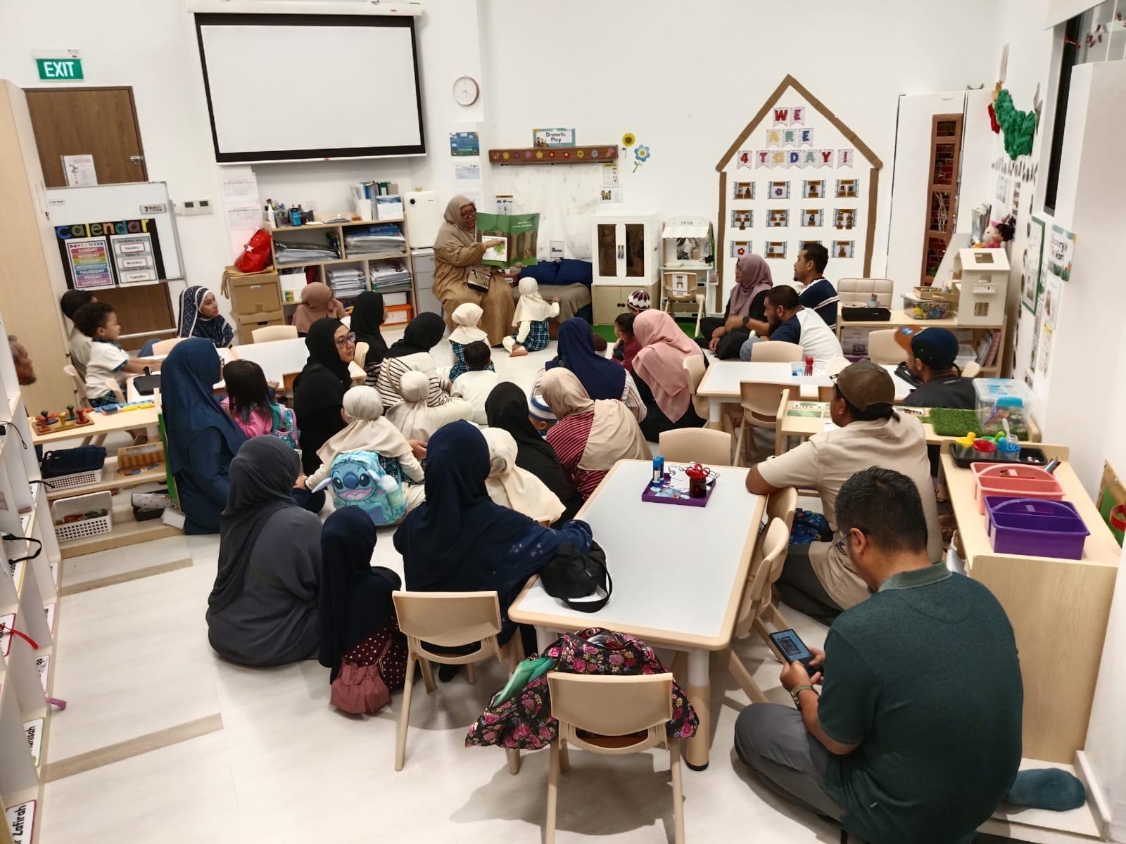 A mini get – together with families on the first day of school