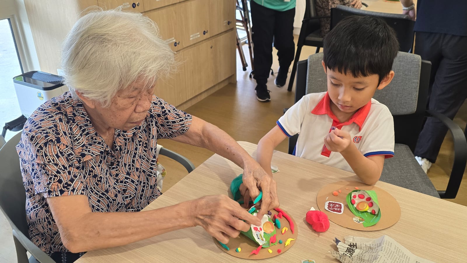 Building Bridges Across Generations: An Intergenerational Learning Journey — photo 14