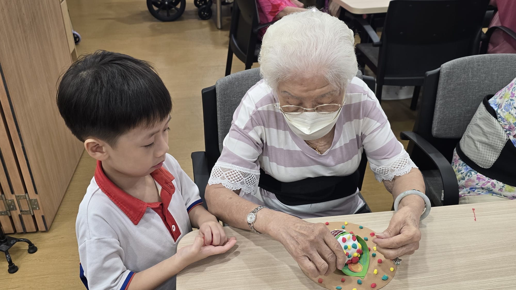Building Bridges Across Generations: An Intergenerational Learning Journey — photo 15