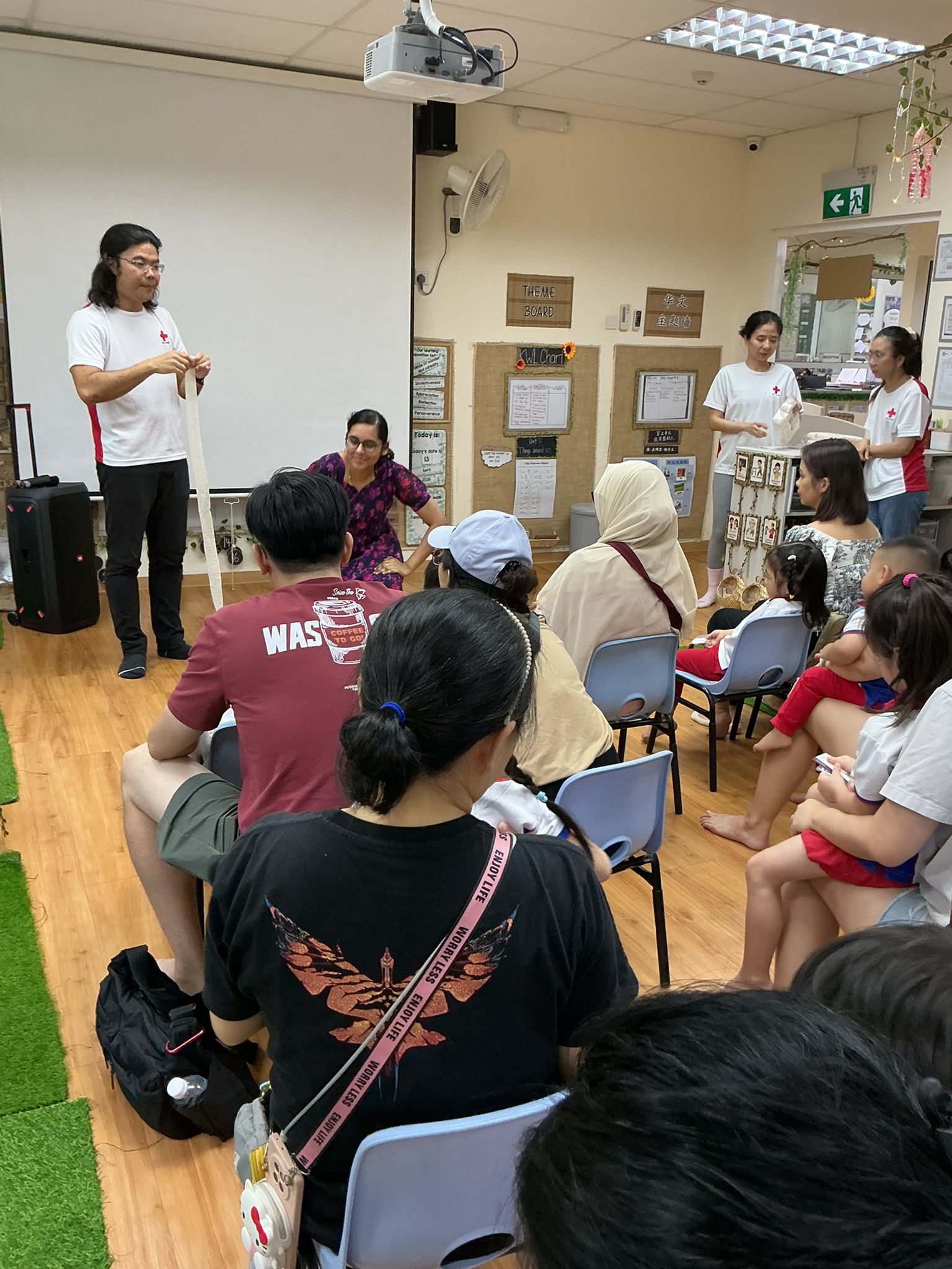 Basic Bandaging, Safety & Security Parental Workshop — photo 6