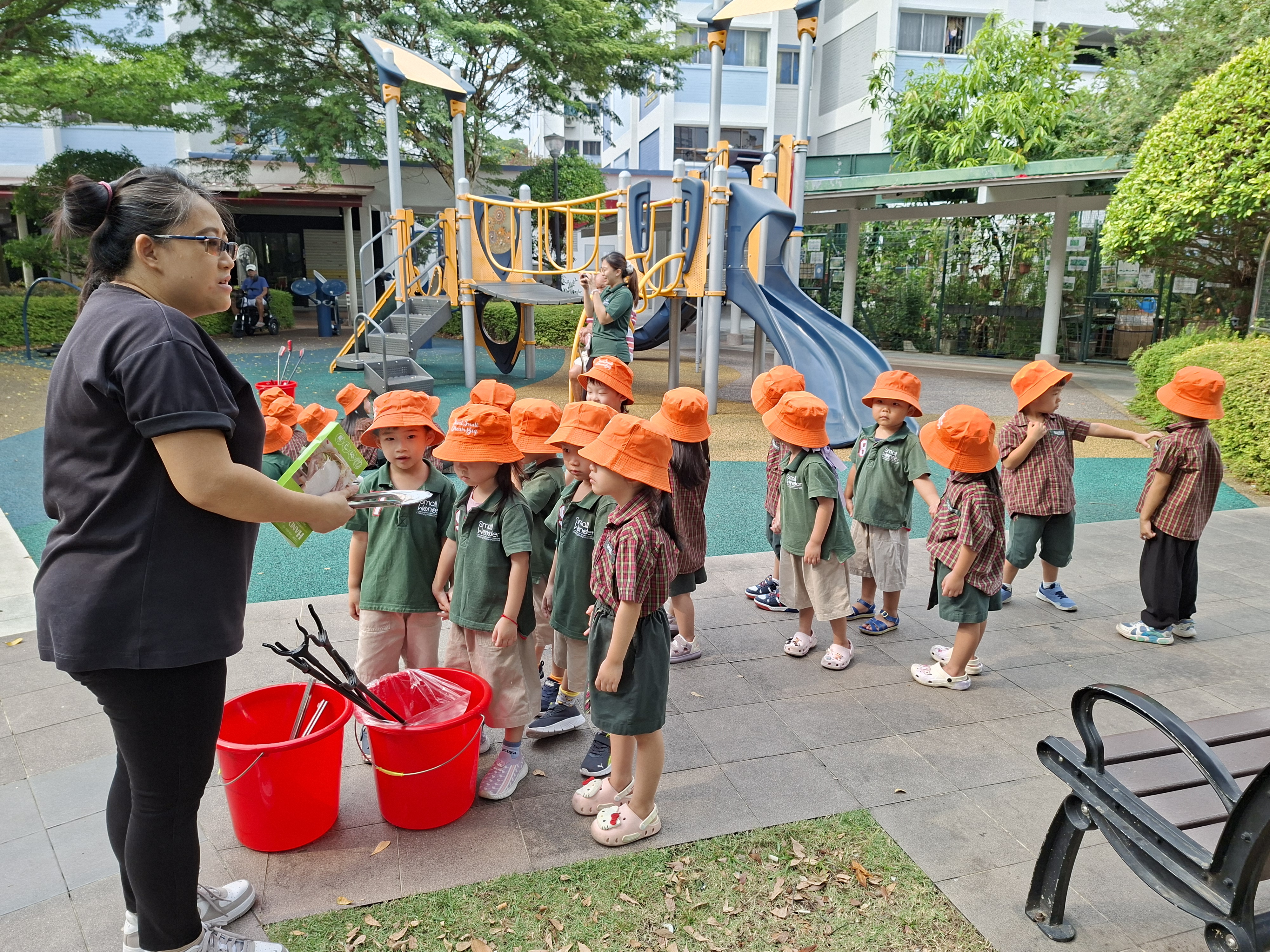 Keep Singapore Clean Initiative with Public Hygiene Council — photo 10