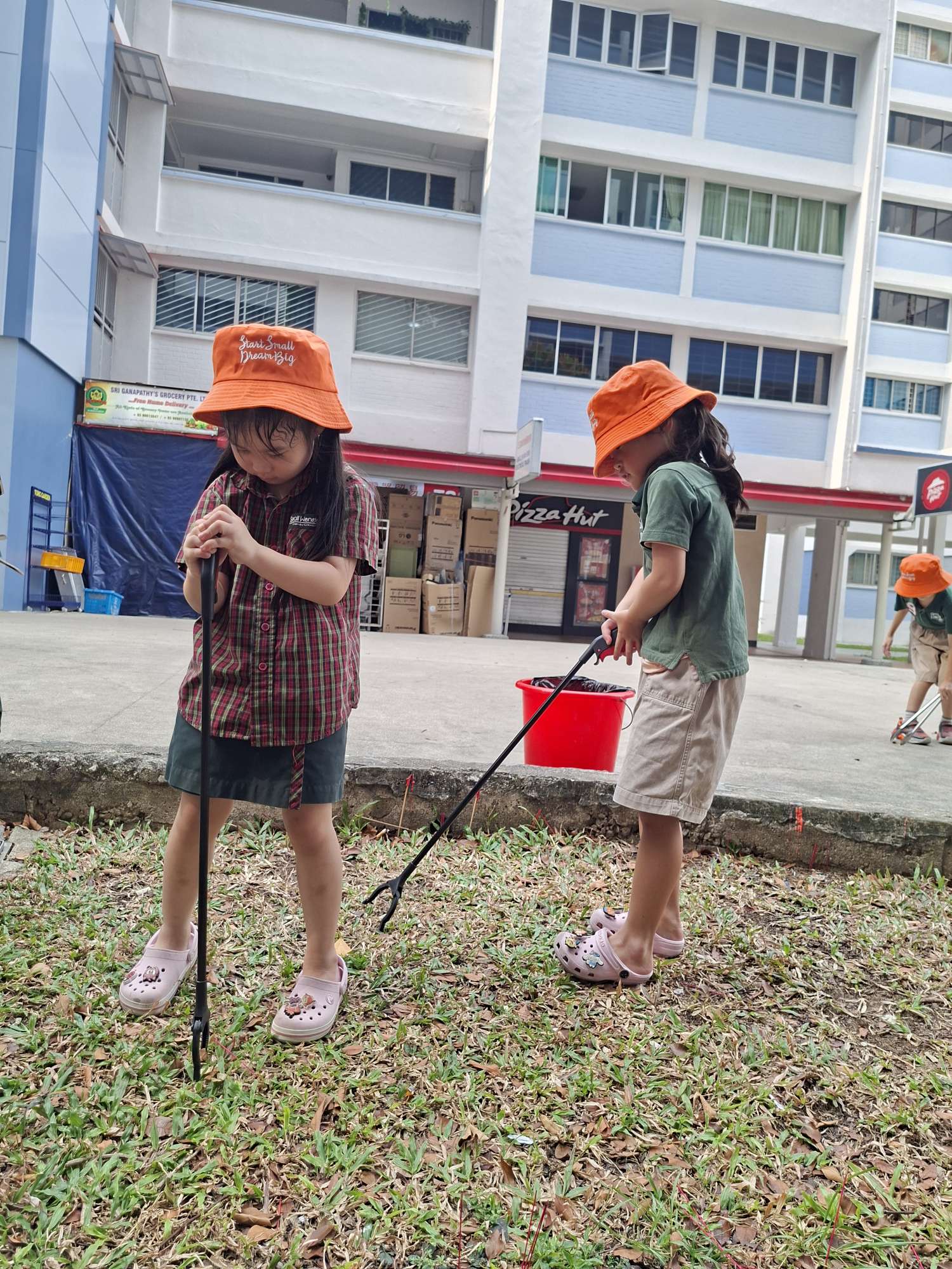 Keep Singapore Clean Initiative with Public Hygiene Council — photo 13