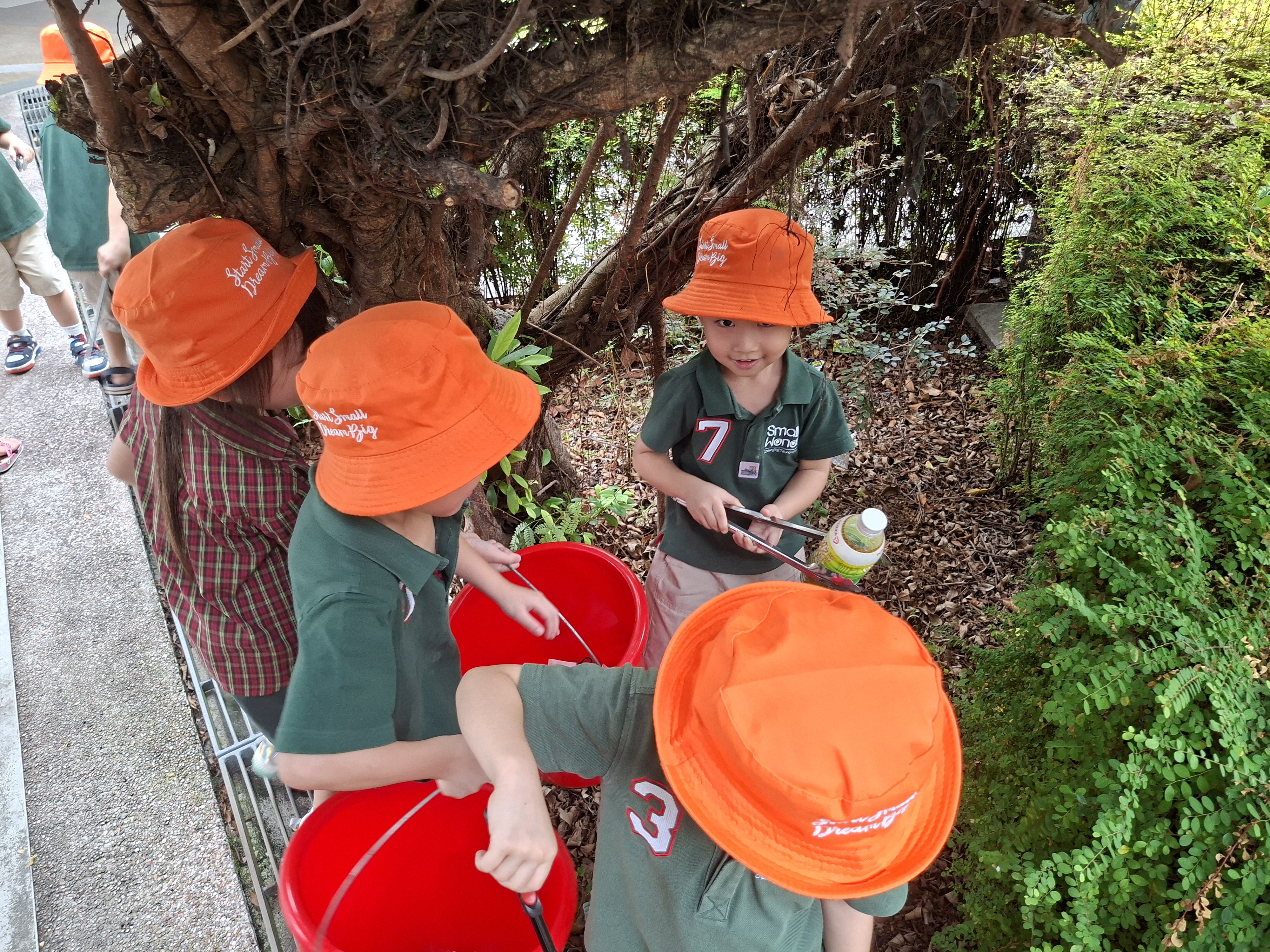 Keep Singapore Clean Initiative with Public Hygiene Council — photo 16