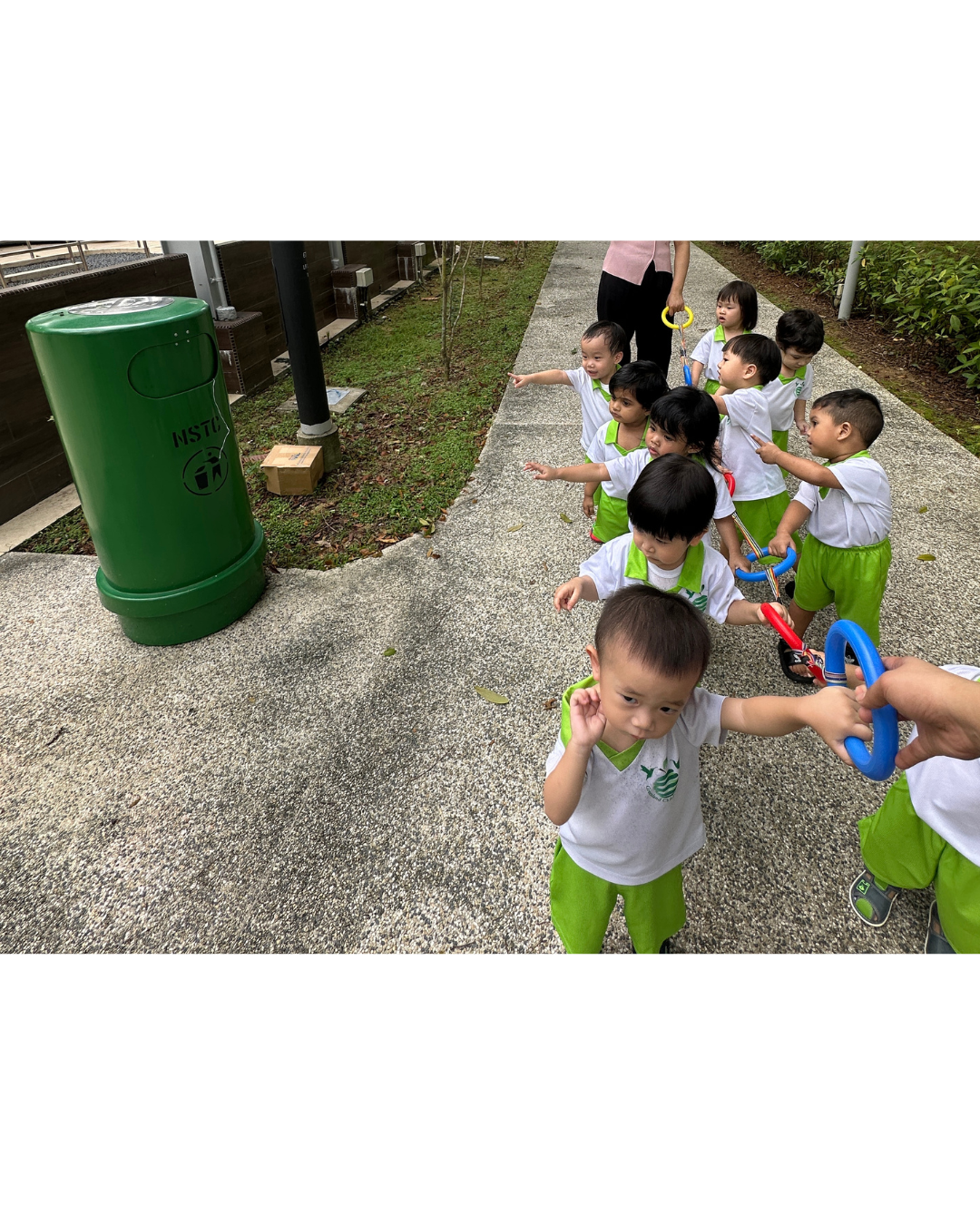 Our Recycling Journey: Little Eco-Heroes in Action — photo 5