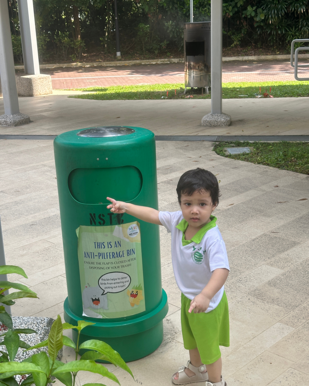 Our Recycling Journey: Little Eco-Heroes in Action — photo 6