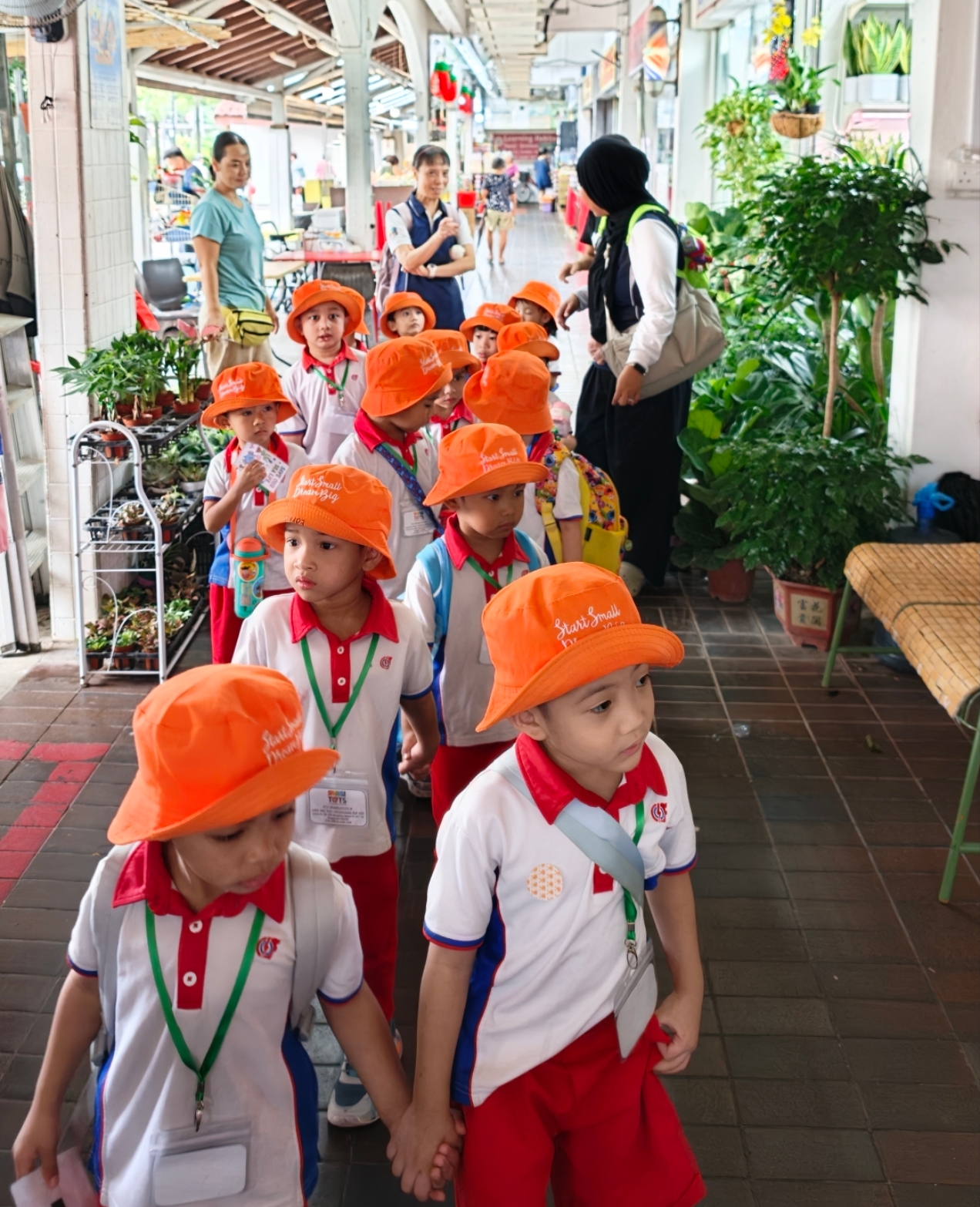 Sharing Our Love for the Ocean: Community Outreach — photo 9