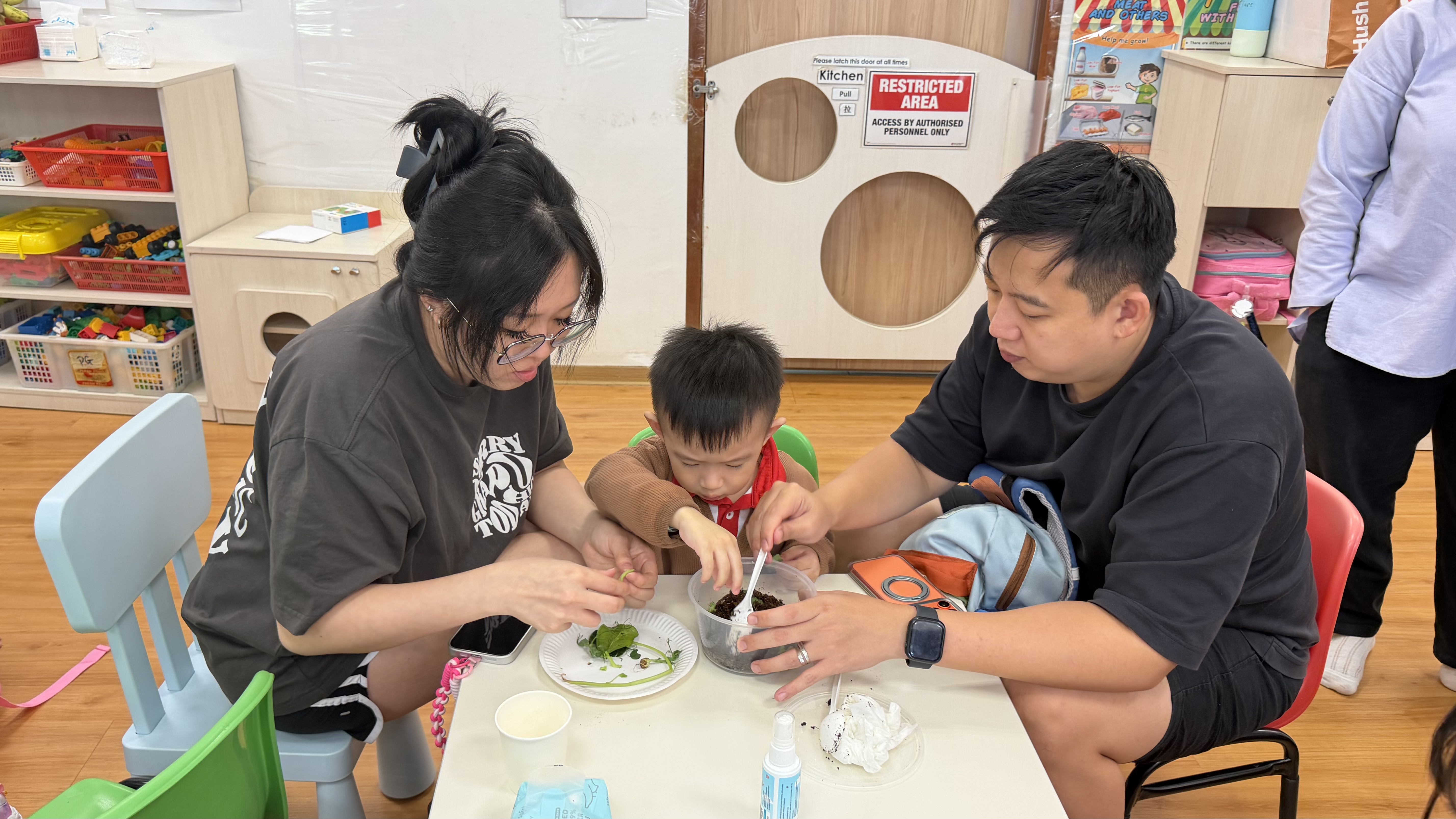 LITTLE FOOD HEROES: Growing Together — photo 9