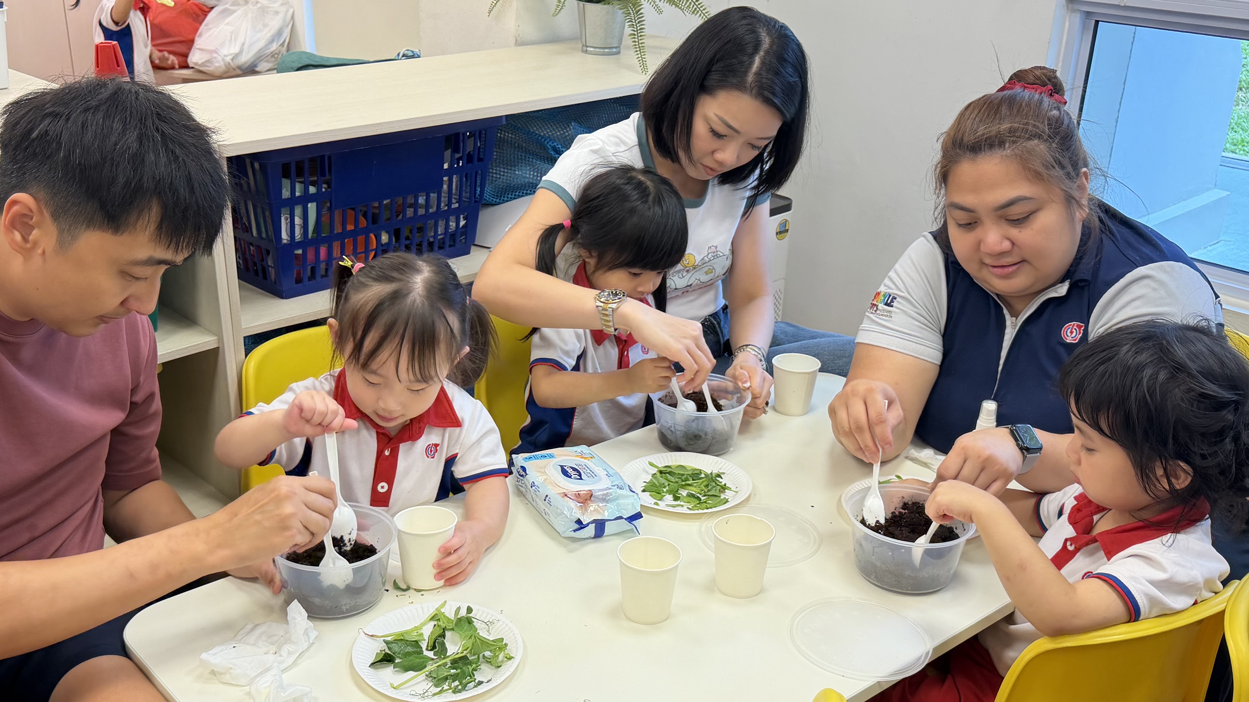 LITTLE FOOD HEROES: Growing Together — photo 11