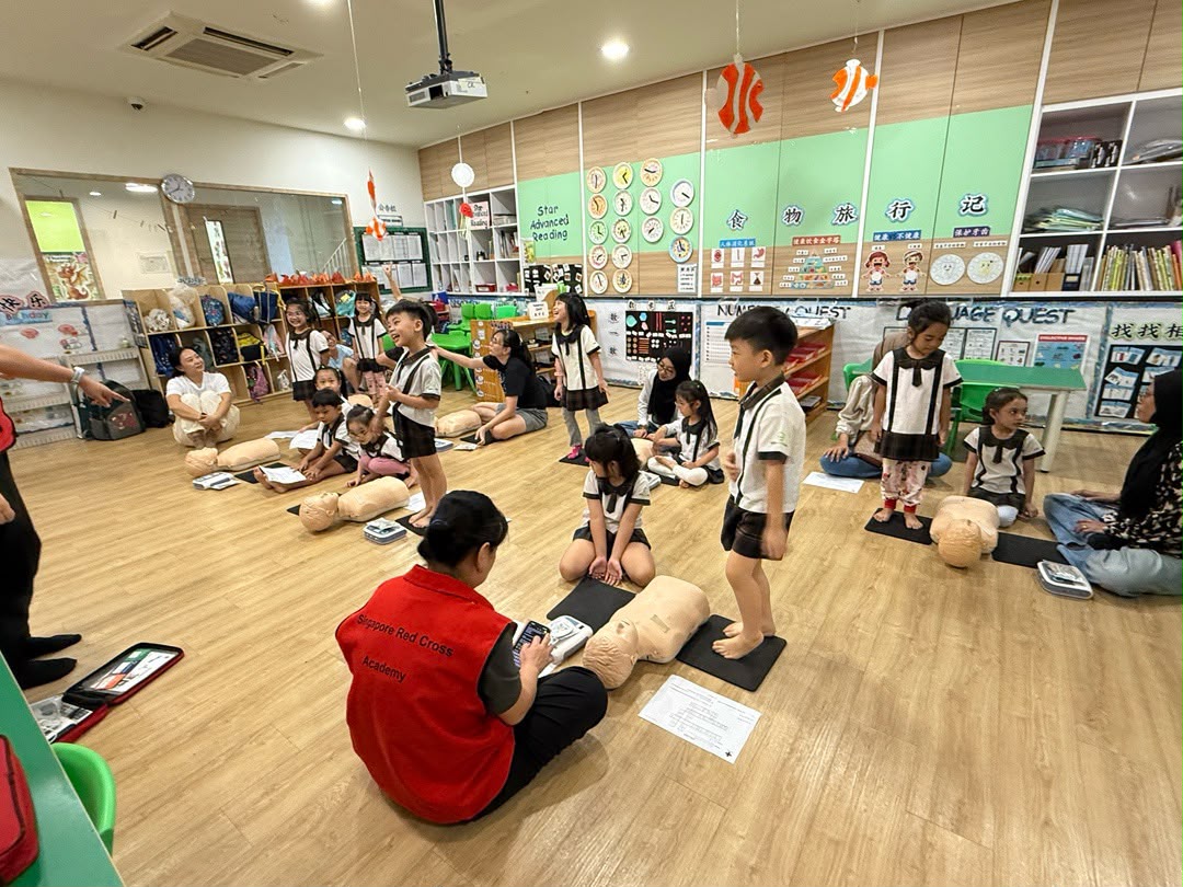 Learning to Save a Life: CPR & AED Awareness Workshop — photo 17