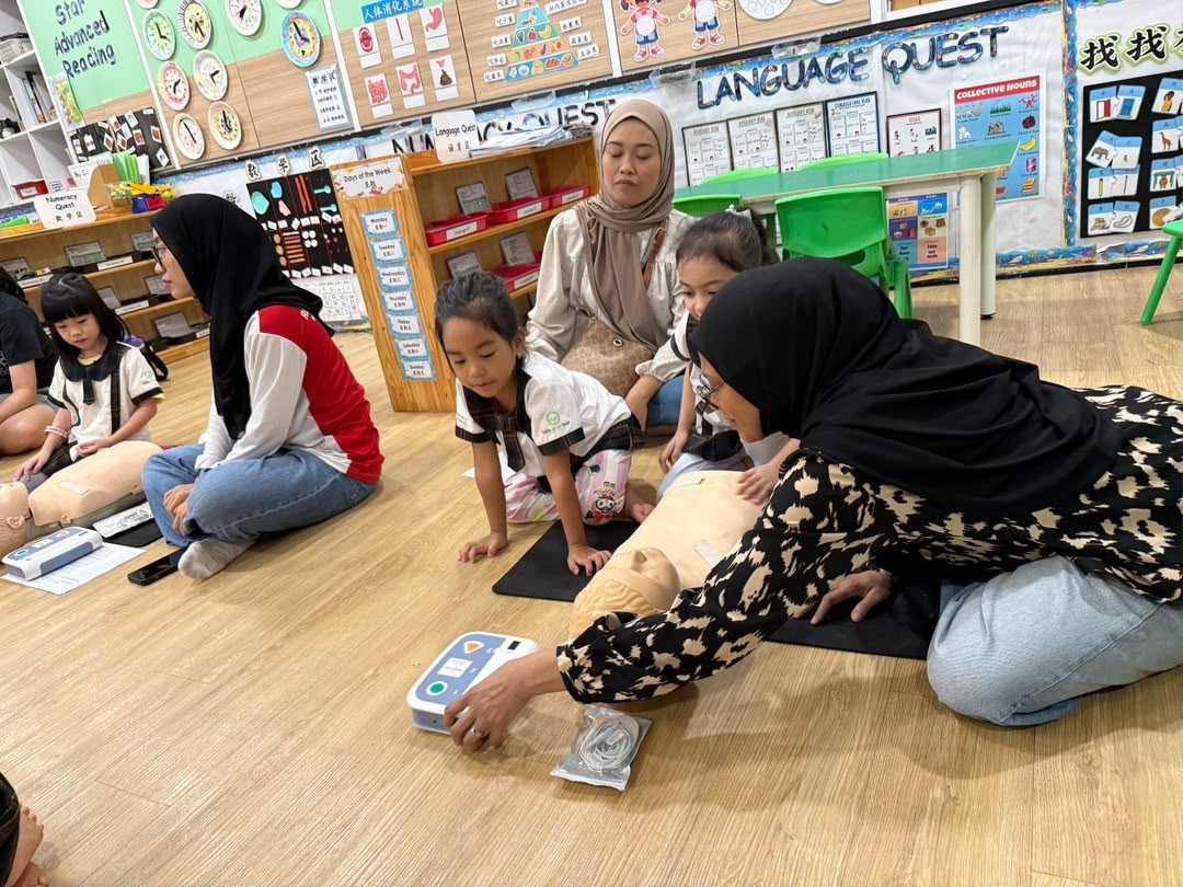 Learning to Save a Life: CPR & AED Awareness Workshop — photo 18