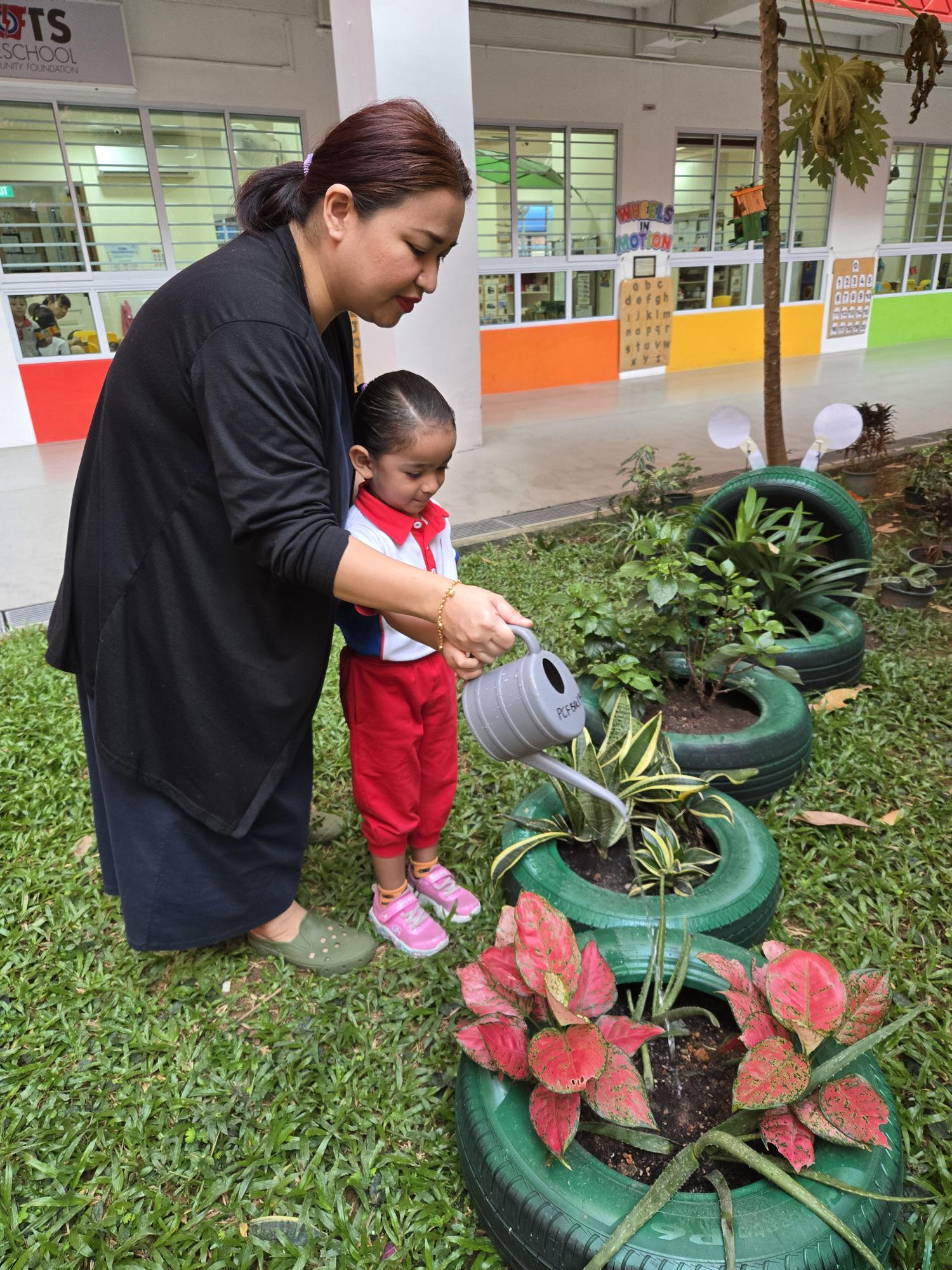 From Little Hands to Green Garden — photo 31