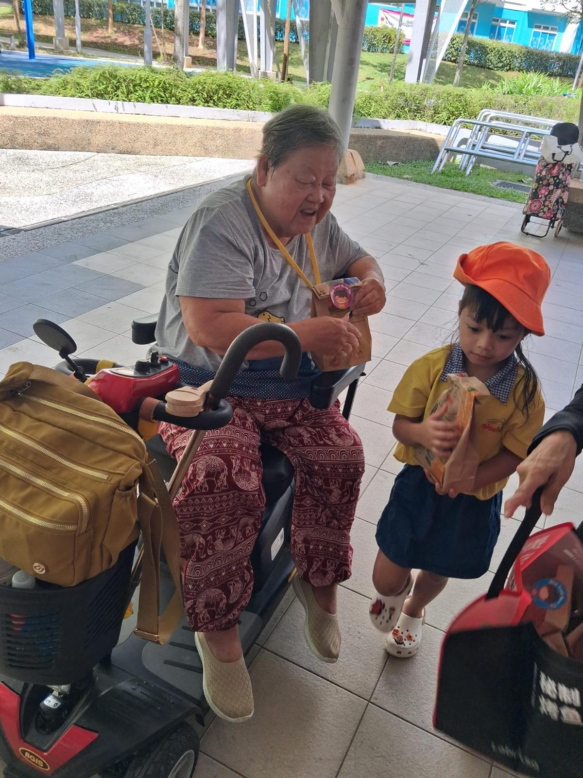 Helping Hands, Caring Hearts — photo 22
