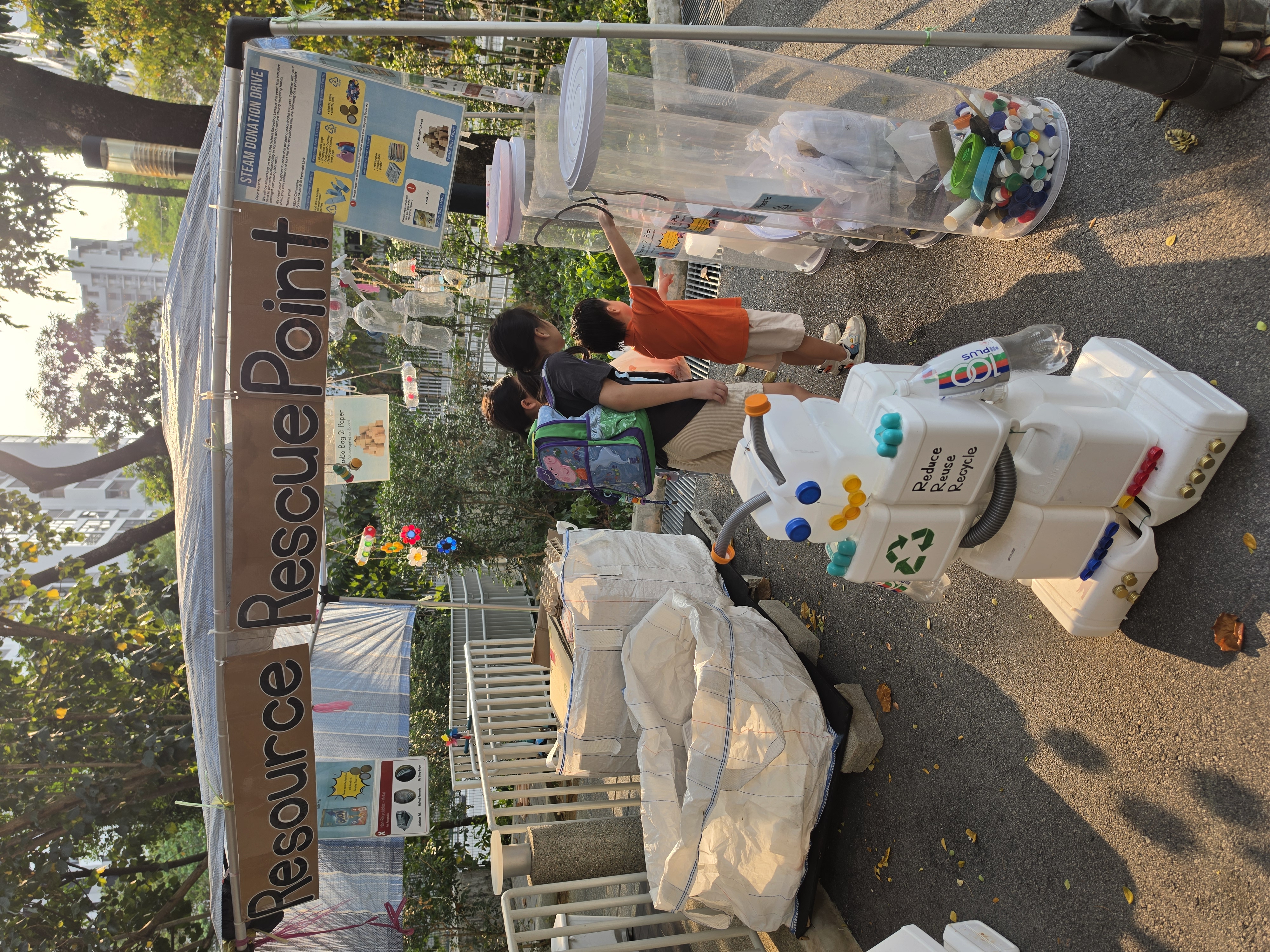 Little Hands, Big Impact: Rescuing Resources, Caring for Our Neighbourhood — photo 6