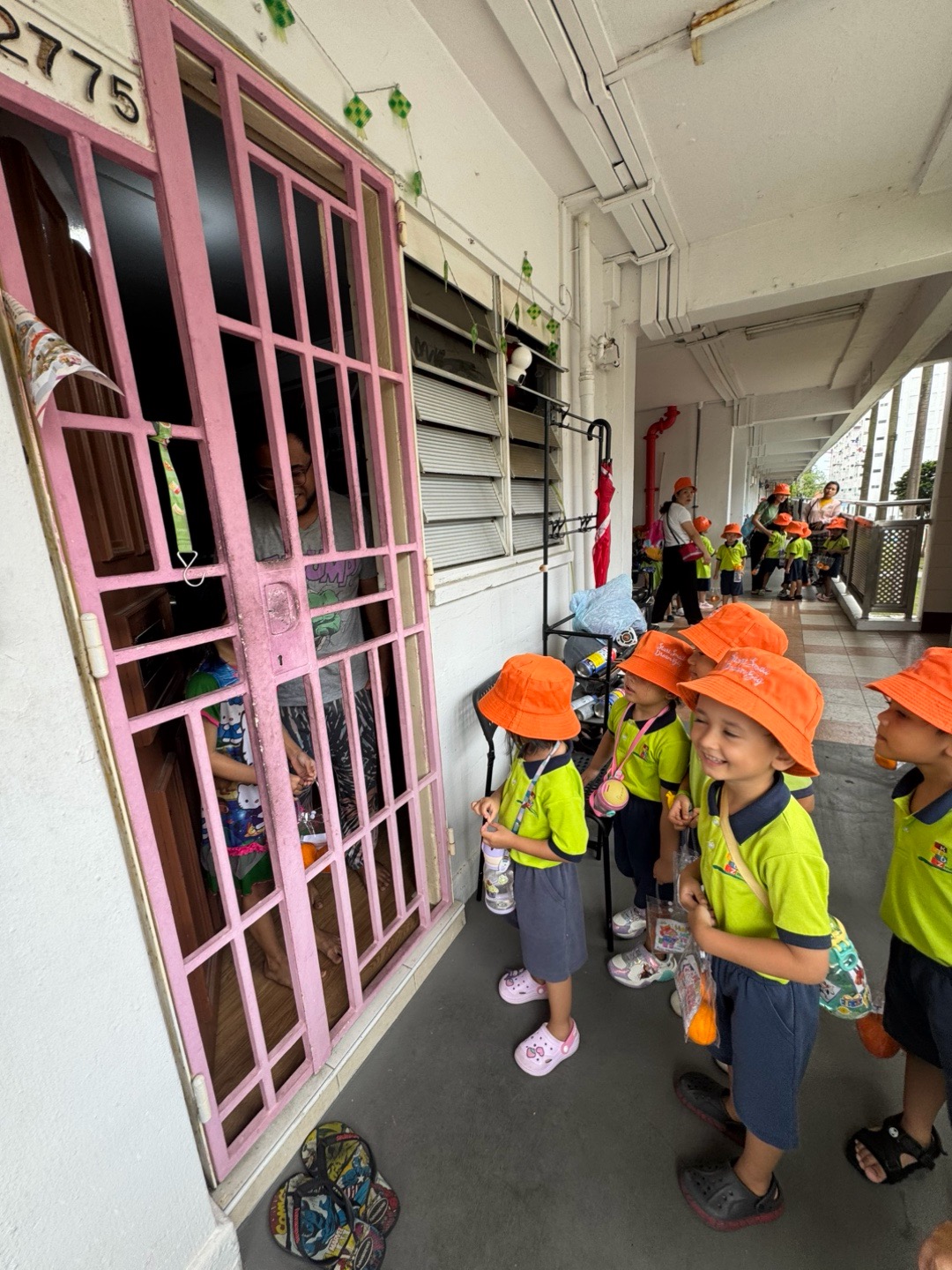 Orange Distribution for CNY — photo 9