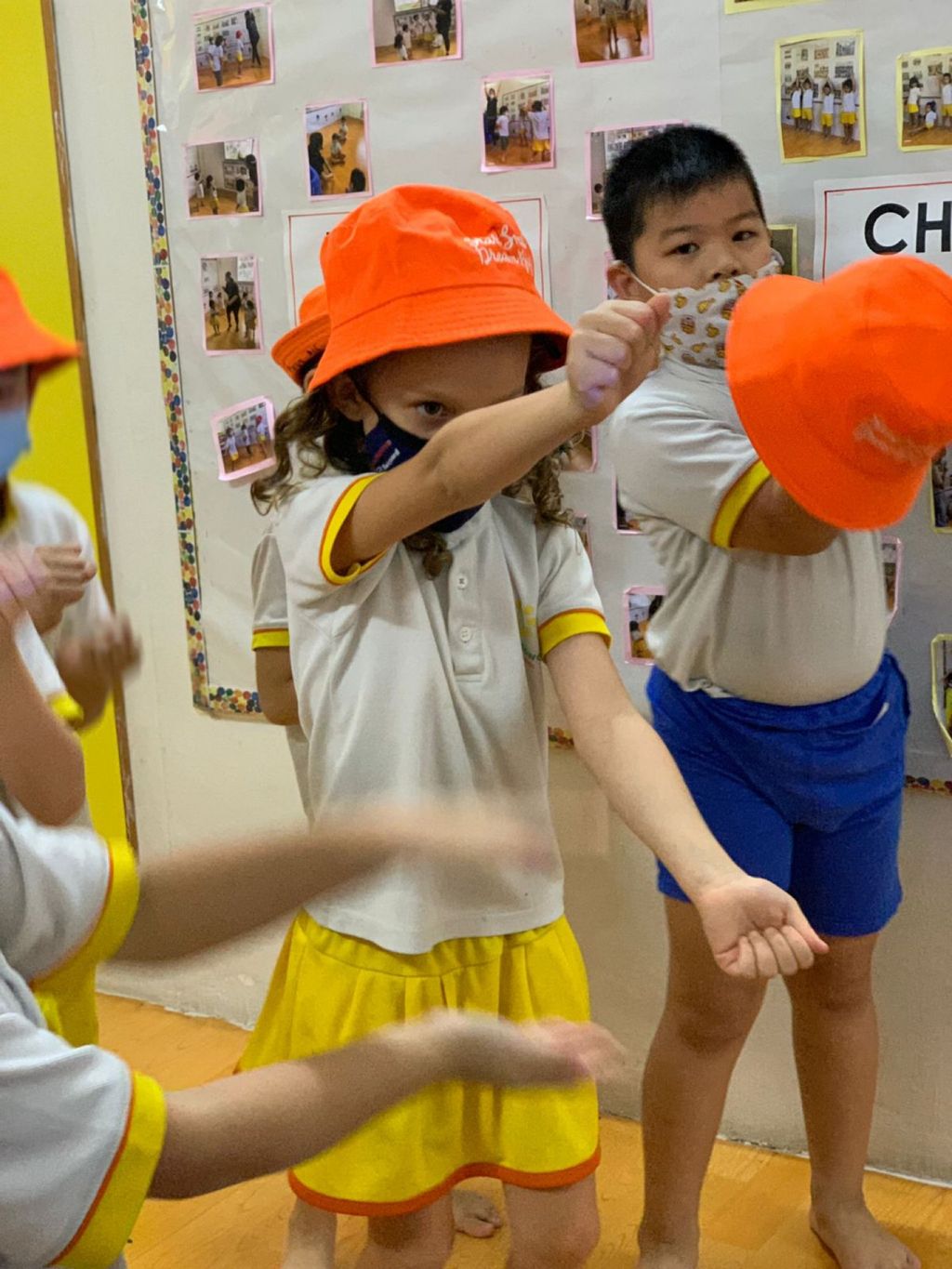 Sunflower Preschool @ Frankel SSDB collaboration with Metta School on an inclusive society — photo 7