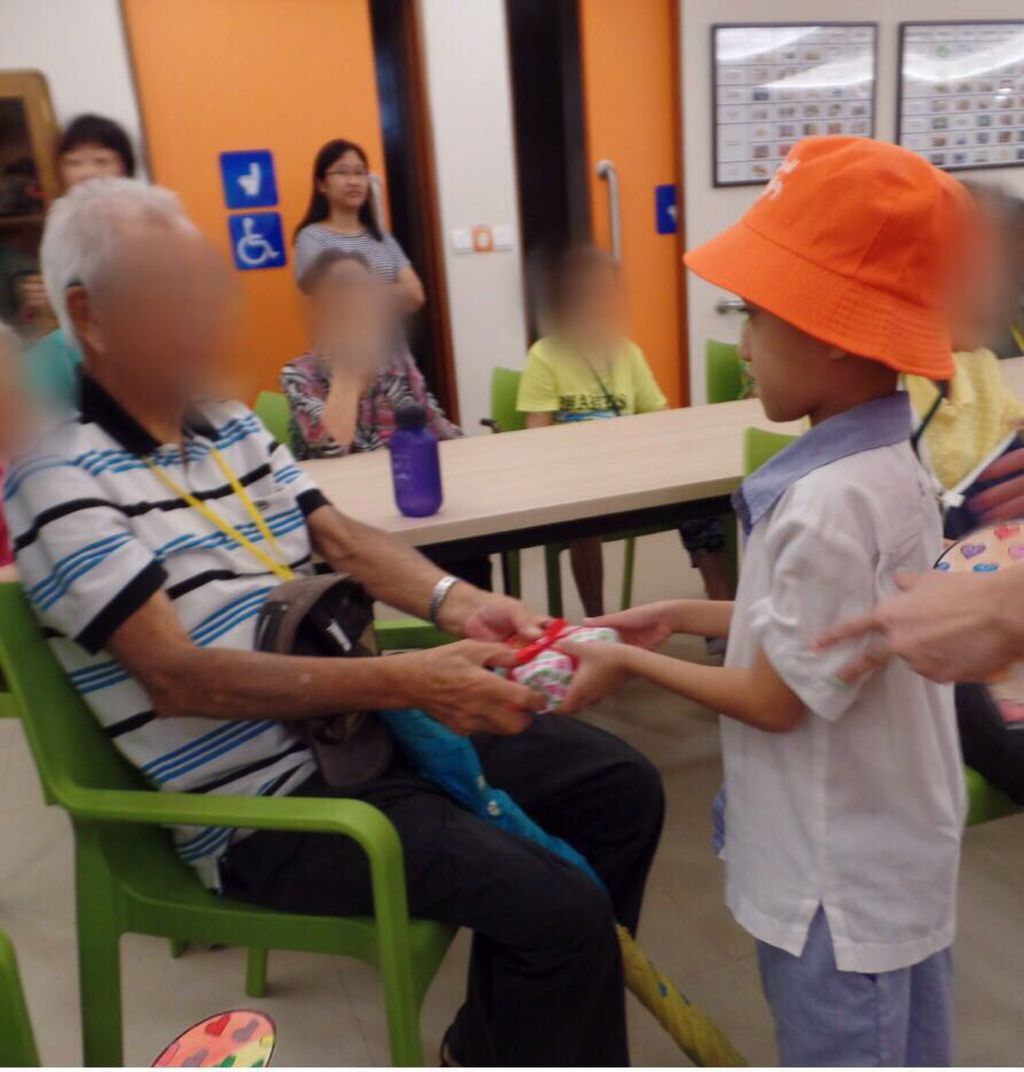 Little Hands, Big Hearts for our Elderly - Visit to PCF Yew Tee Sparkle Care (Part 2) — photo 2