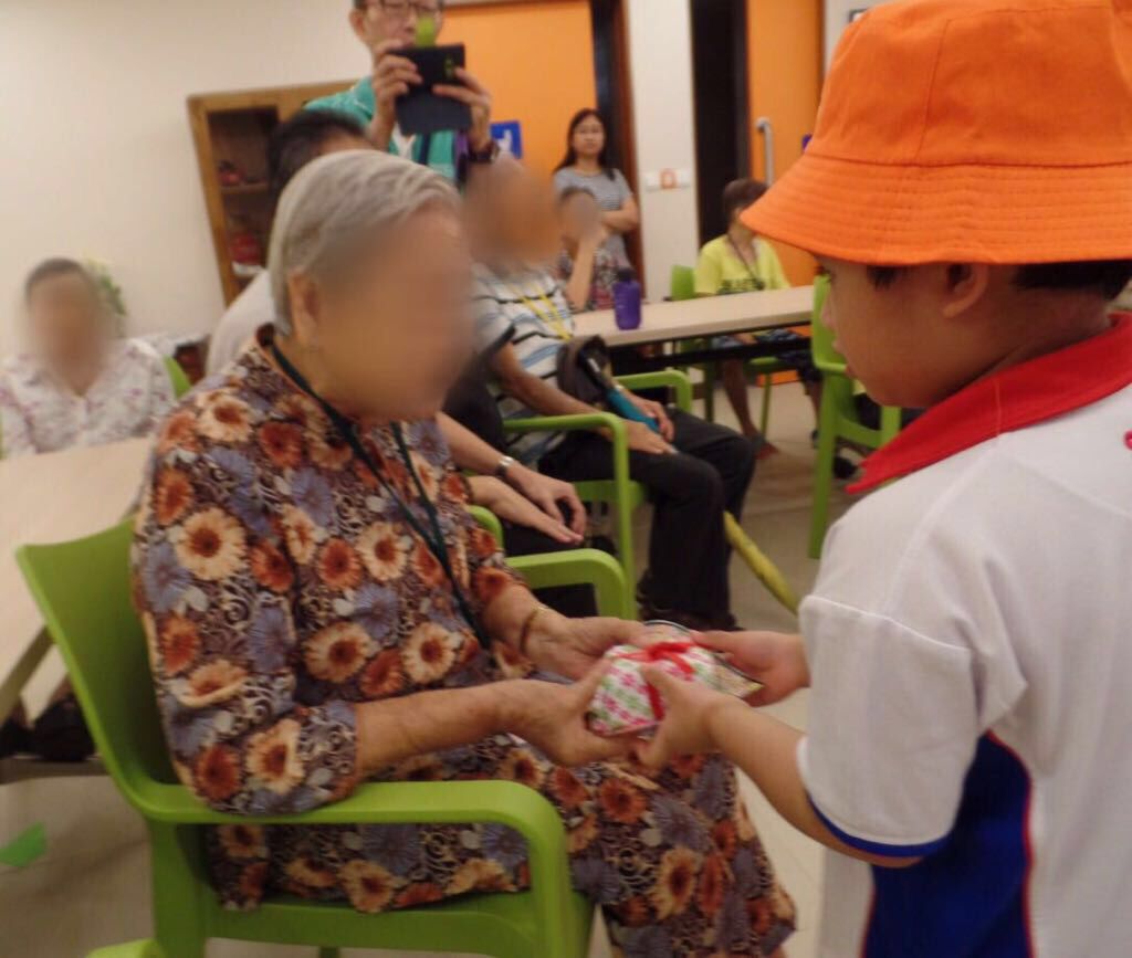 Little Hands, Big Hearts for our Elderly - Visit to PCF Yew Tee Sparkle Care (Part 2) — photo 3