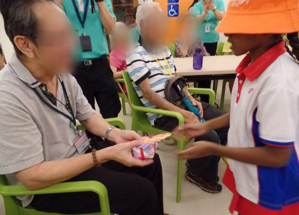 Little Hands, Big Hearts for our Elderly - Visit to PCF Yew Tee Sparkle Care (Part 2) — photo 4