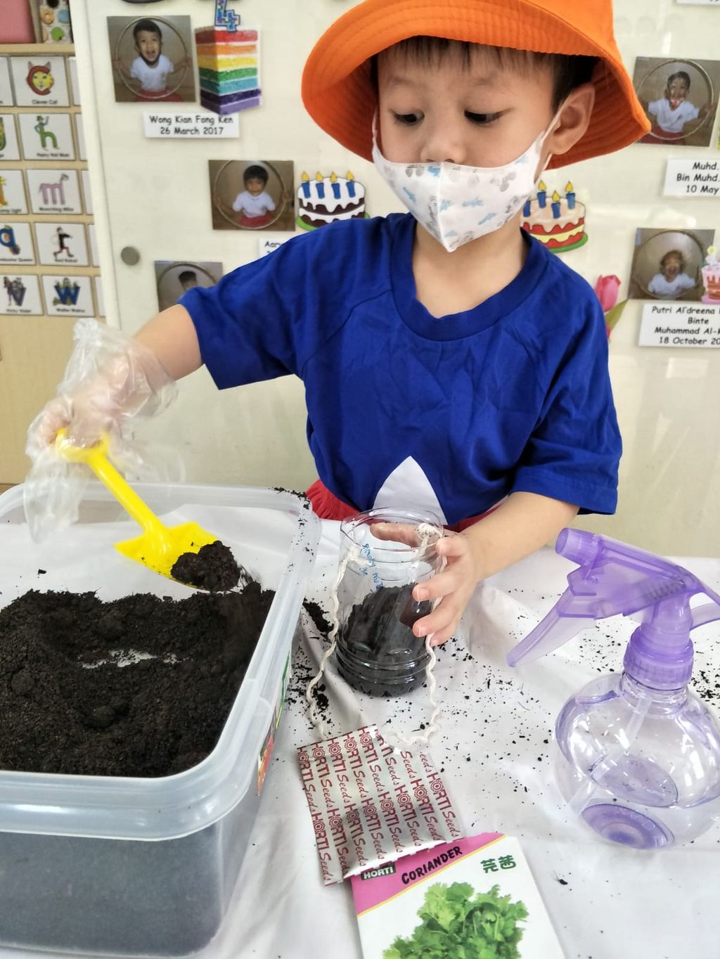 N2 children SSDB Gardening Journal-Coriander and Onion — photo 26